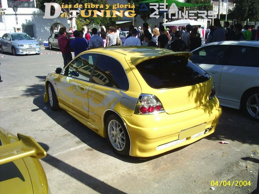 Imagen del reportaje revista Tuning Area4tuners.es, concentración de coches Tuning del año 2004 en La Murada, Alicante, España