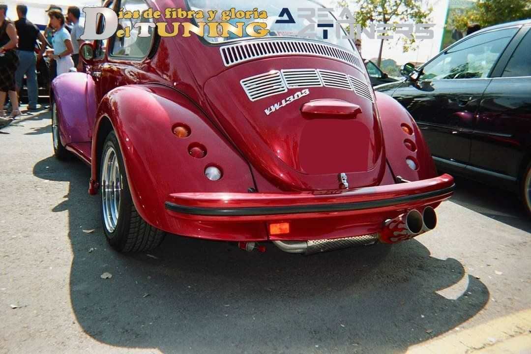 Imagen del reportaje  revista Tuning Area4tuners.es, concentración de coches Tuning del año 2002 en Saler, Valencia, España