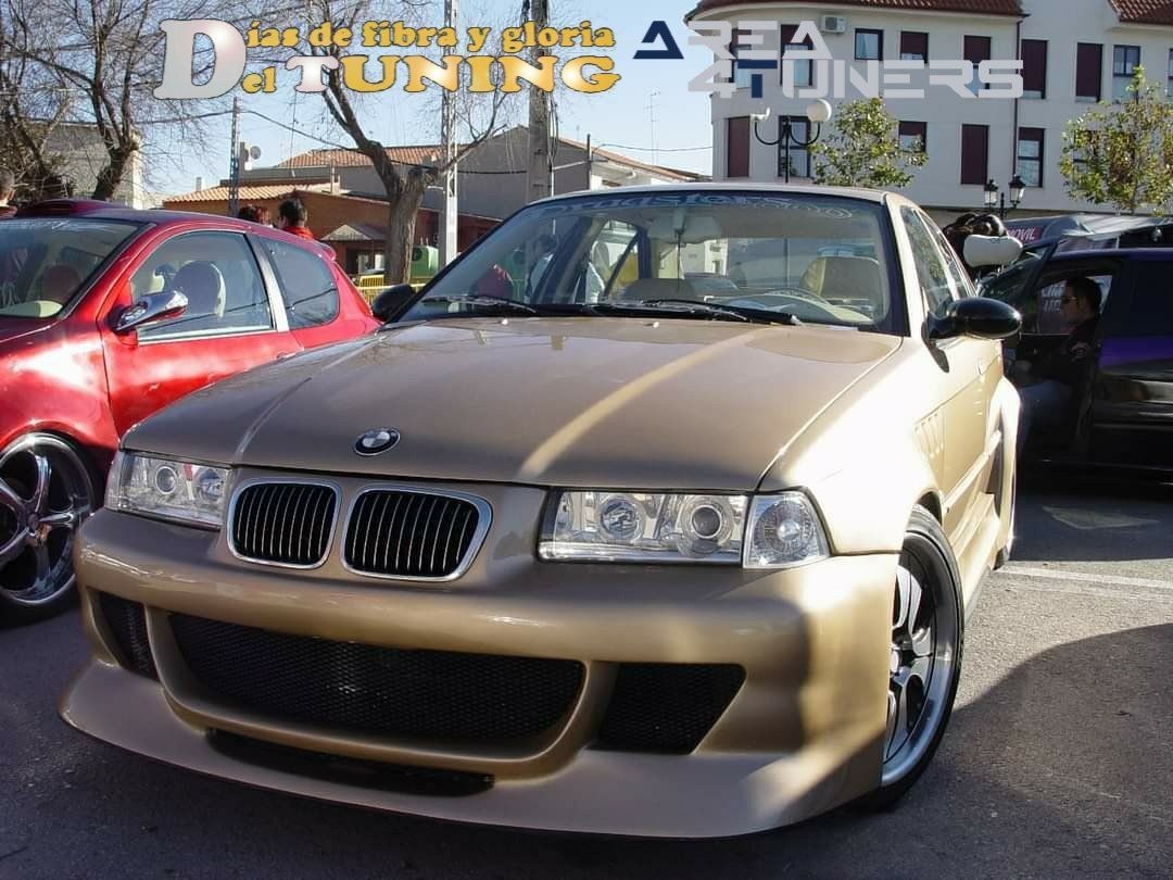 Imagen del reportaje revista Tuning Area4tuners.es, concentración de coches Tuning del año 2005 en Pedro Muñoz, Ciudad Rea, España