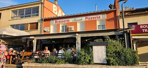 Restaurant Goût d'ailleurs Savines-le-lac stages de survie