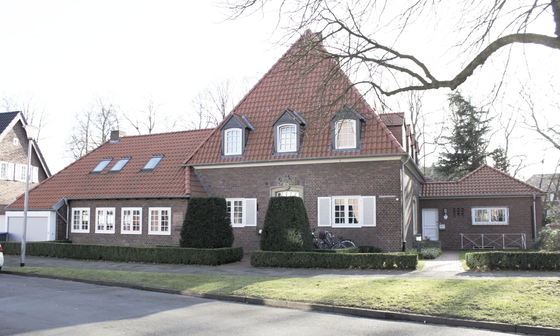 Seit 80 Jahren der Sitz des Münsteraner Büros: das Haus auf der Kapitelstraße 30 | © V⋅S⋅J