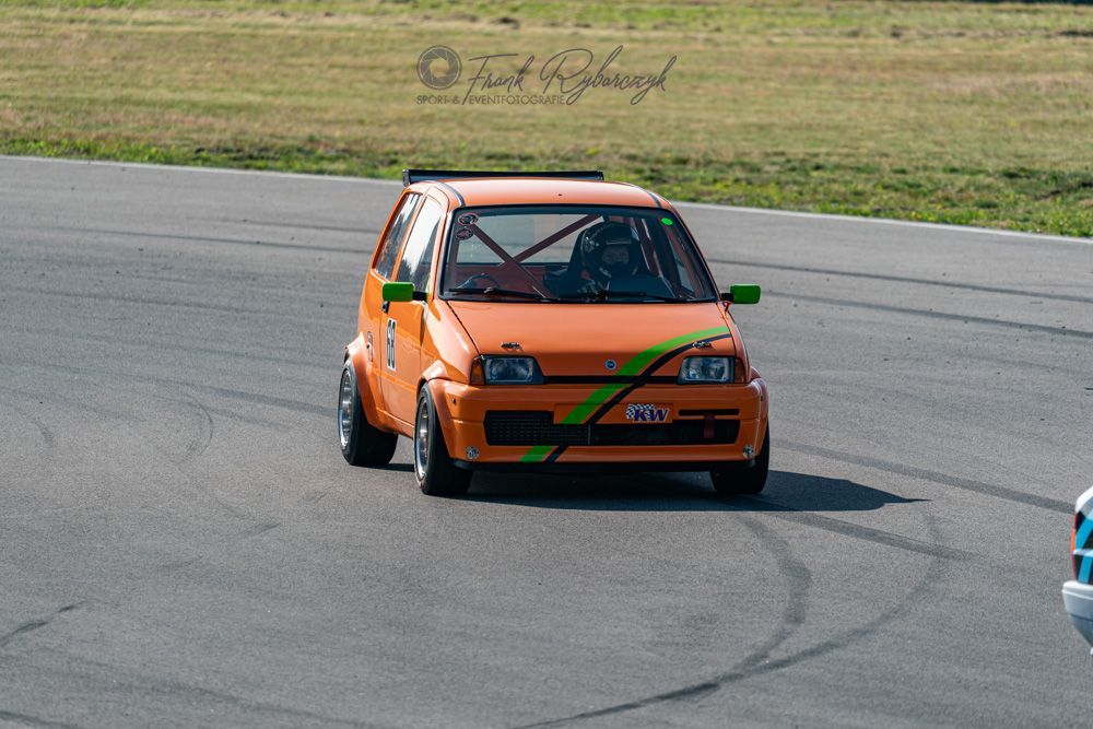 Motorsport günstig betreiben