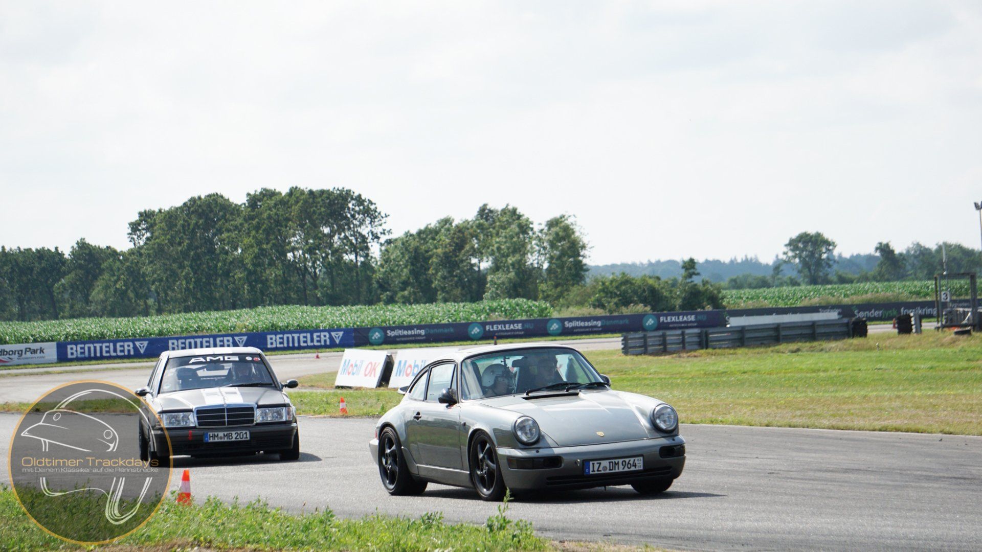 Porsche 964 Mercedes W201 AMG 190