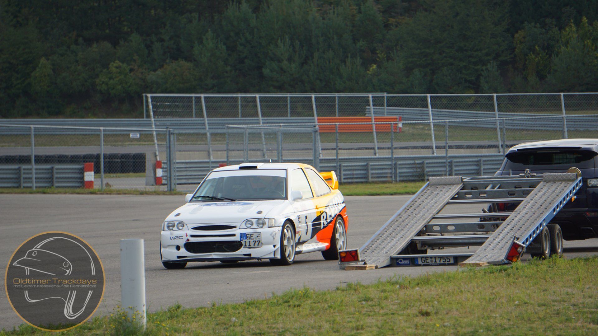 escort cosworth racetrack trackday