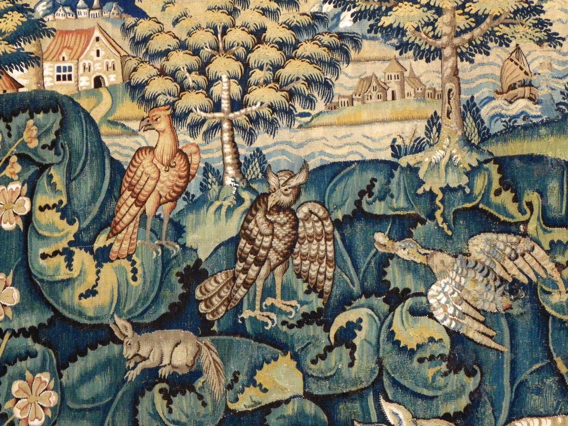 Tapisserie Feuilles de Choux Ancienne à PARIS Tapisserie Feuilles de Choux Ancienne à PARIS