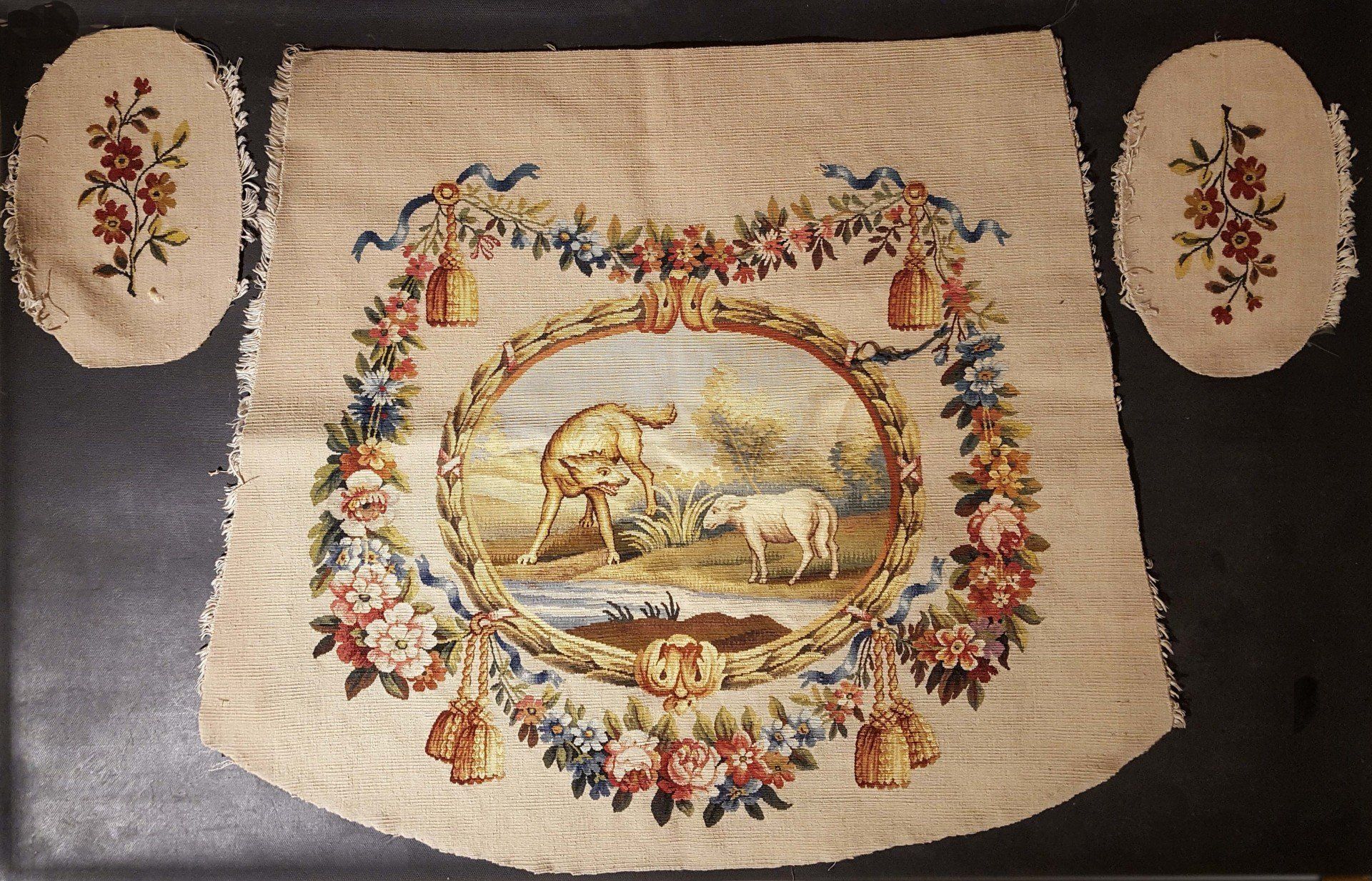 CLEANING AND RESTORATION OF OLD TAPESTRY SEATS | in Paris CLEANING AND RESTORATION OF OLD TAPESTRY SEATS | in Paris