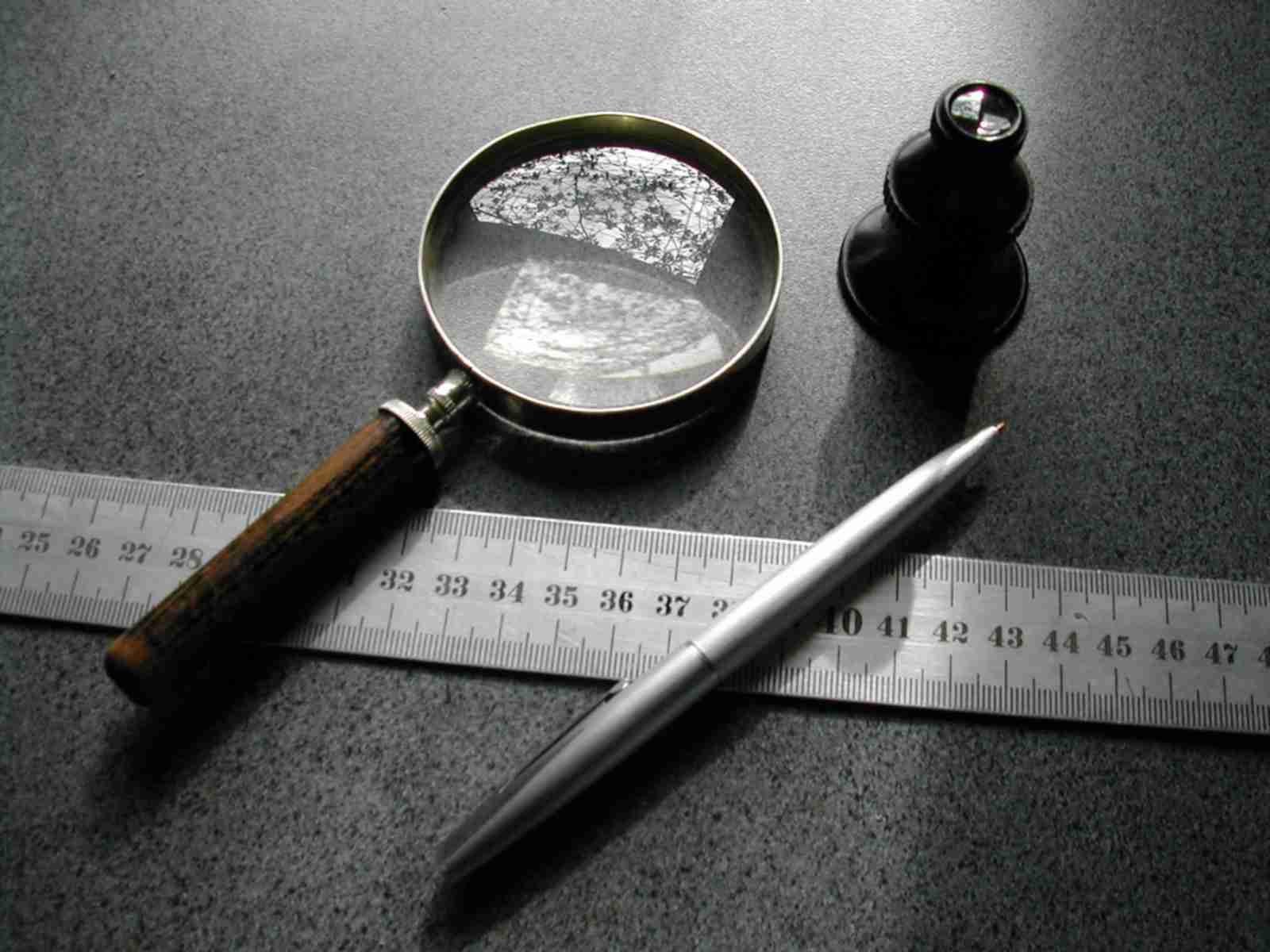 Expertise et estimation tapisserie d'epoque, Une équipe d'experts spécialisés vous accompagne pour l'expertise, l’estimation et la vente de vos Tapisseries et Tapis anciens. Expertise et estimation tapisserie d'epoque, Une équipe d'experts spécialisés vous accompagne pour l'expertise, l’estimation et la vente de vos Tapisseries et Tapis anciens.