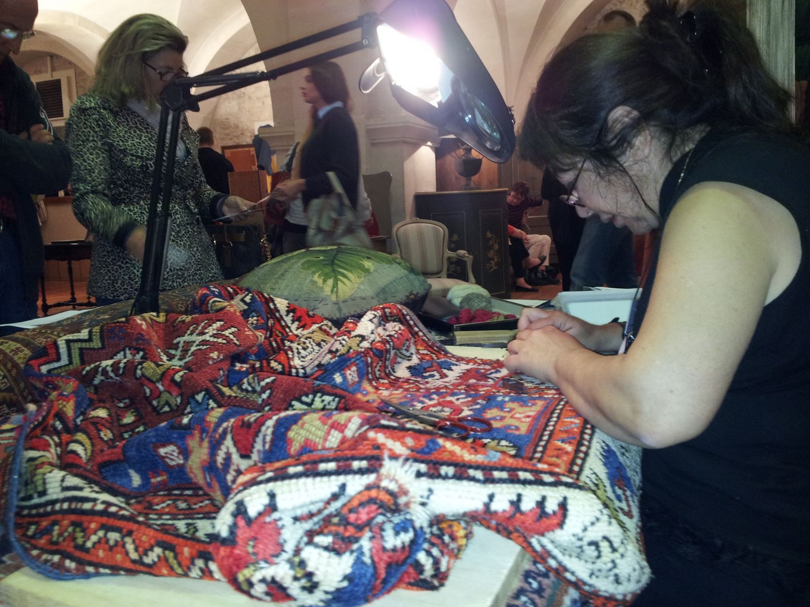 Nos Services de restauration et nettoyage de tapis anciens : Nos Services de restauration et nettoyage de tapis anciens :