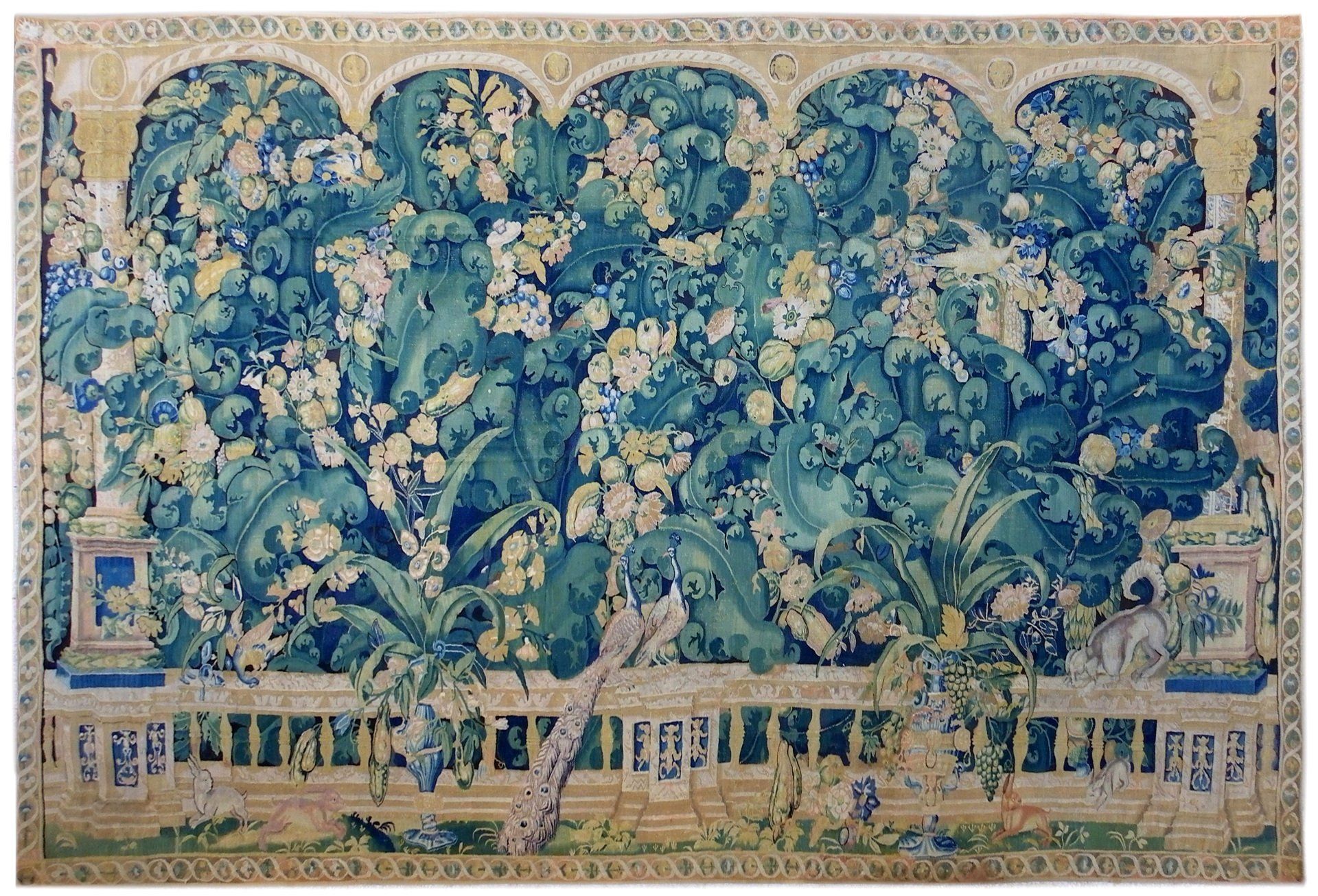 Estimation Expertise Tapisserie Feuilles de Choux Aristoloche Estimation Expertise Tapisserie Feuilles de Choux Aristoloche