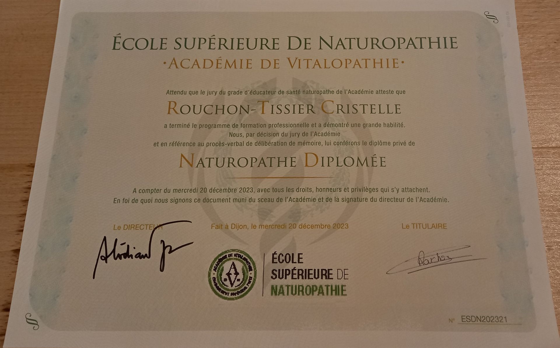 Détente Animal est diplômée comme naturopathe pour l'Humain
