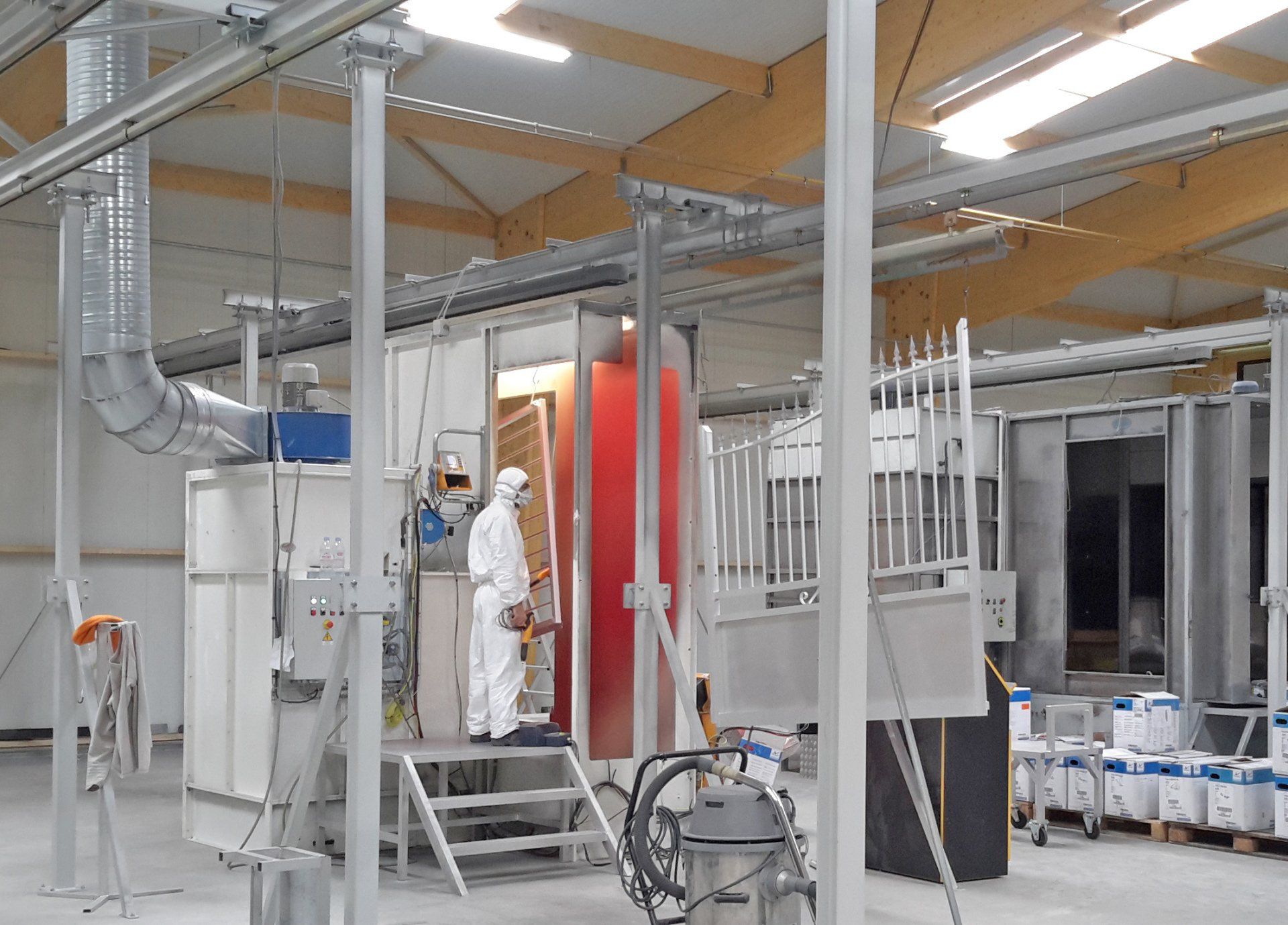 Convoyeur aérien cabine de peinture transfert mécanisé des pièces