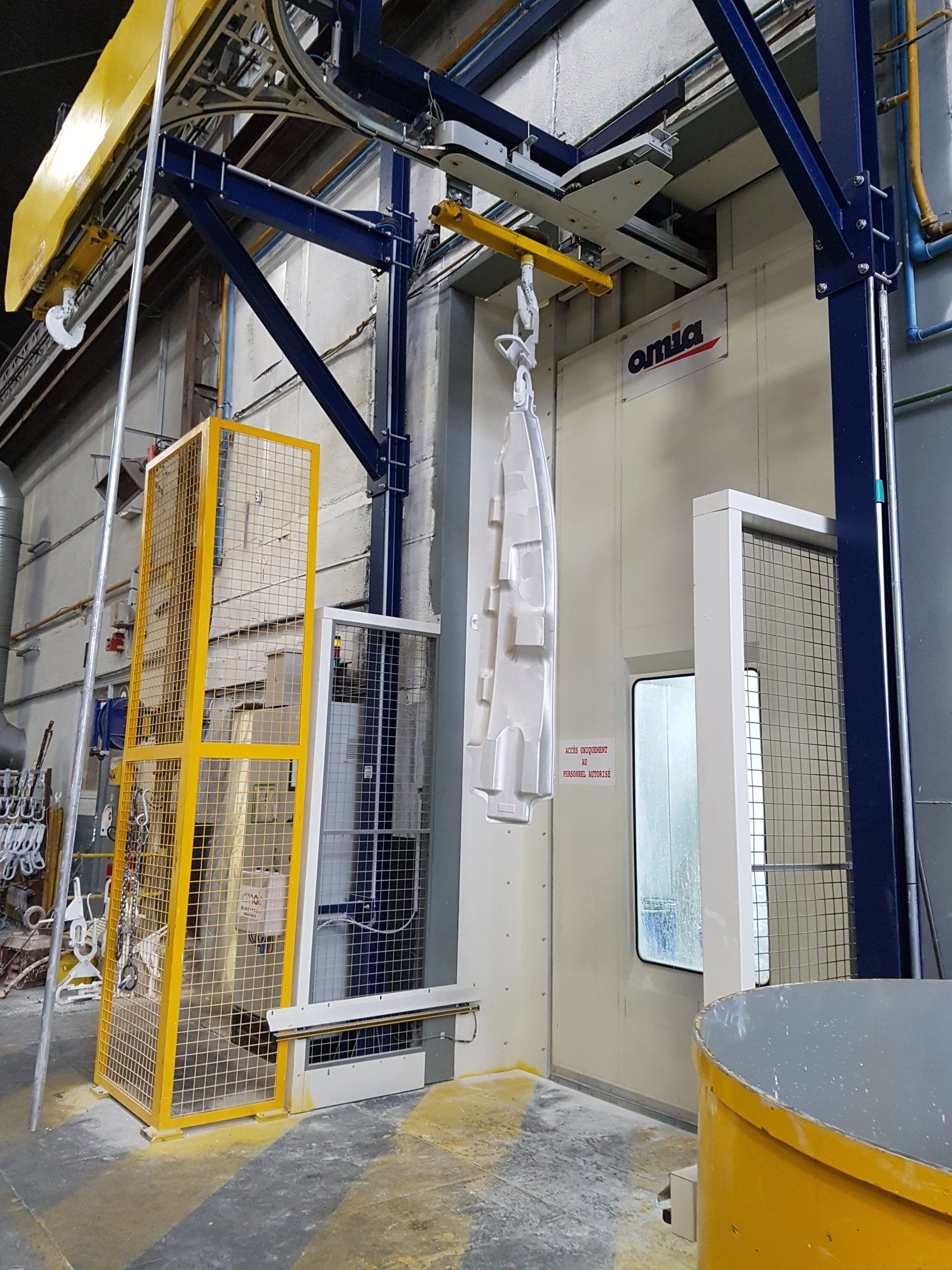 Station de levage sur convoyeur aérien monorail