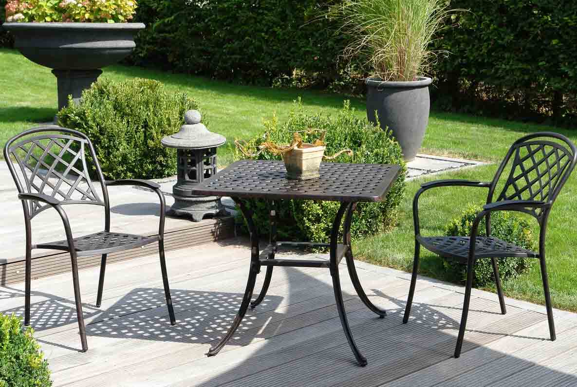 Stabile wetterfeste Gartenmöbel aus Aluminium Guss von finden Sie in Gärten in kleinen und großen Städten wie Würzburg, Erlangen, Nürnberg, Heidelberg, Mannheim, Saarbrücken, Karlsruhe, Heilbronn, Stuttgart, Reutlingen, Ulm, Ingolstadt, Ulm , Augsburg, München Freiburg