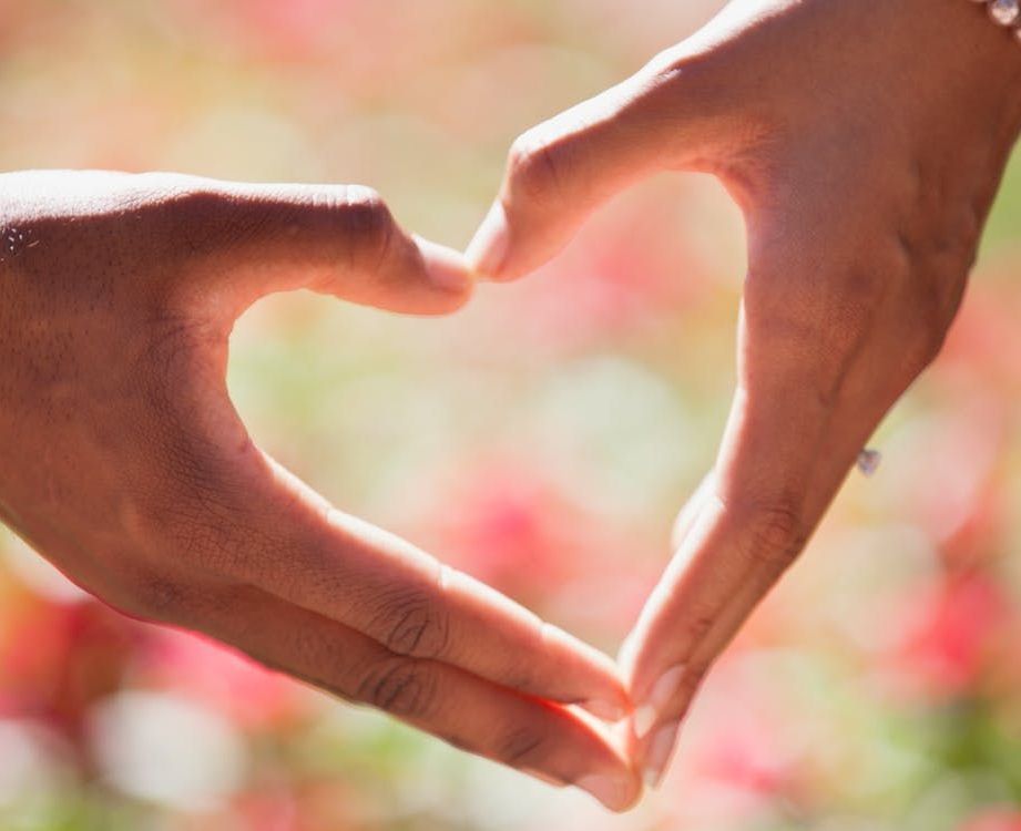 Krankengymnastik und Anpassung der sportlichen Aktivitäten und persönliche Alltagsgestaltung. Funktionalität und Krankengymnastik