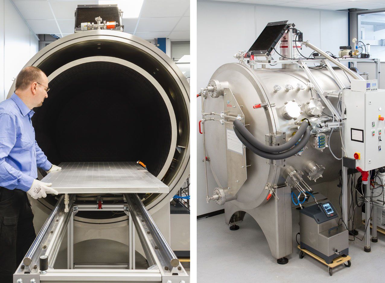 Large Thermal Vacuum Chamber