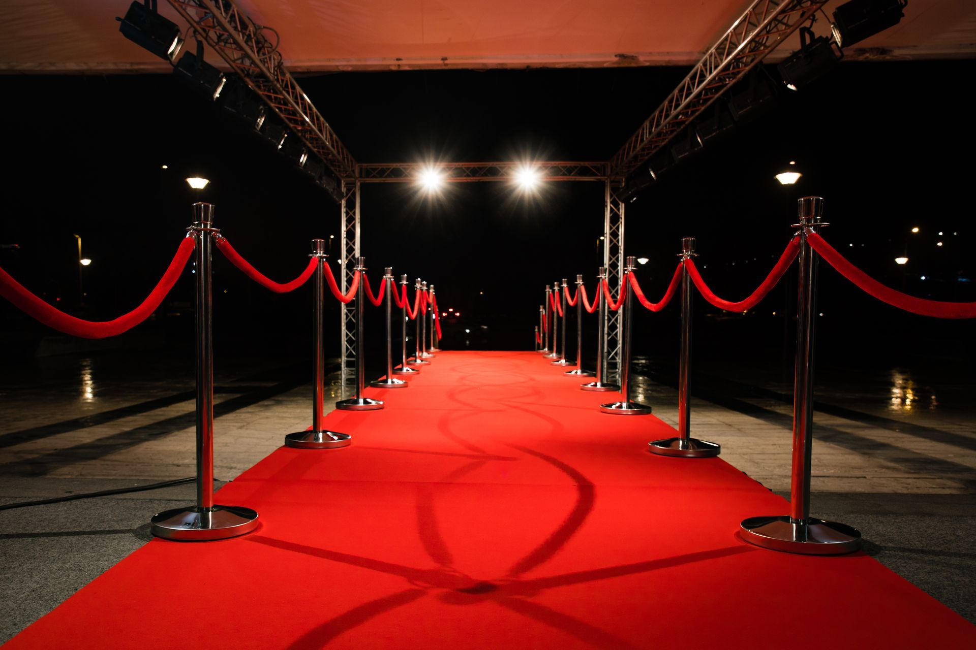 RED CARPET