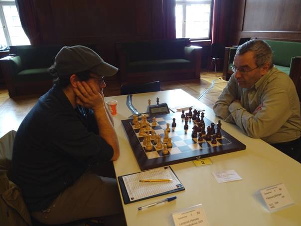 Hannes Langrock (2351) - Klenburg,Michael (2346)