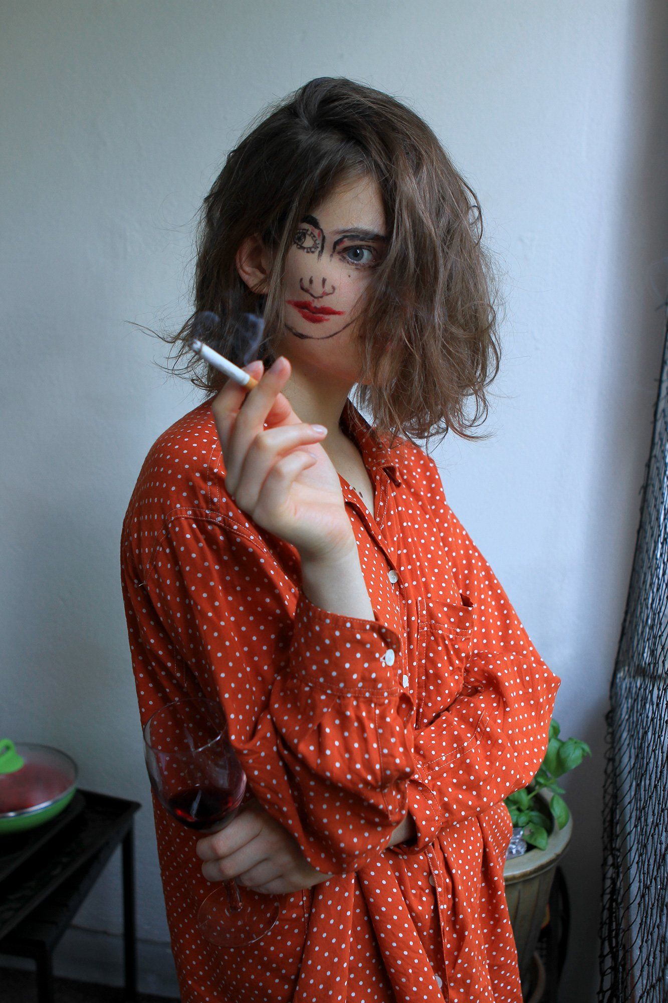 „Doublefaced No. 4“ by Sebastian Bieniek (B1EN1EK), 2013. Edition of 9 original photographs. 58 cm. x 41 cm. From the „Doublefaced“ series. Oeuvre of BieniekFace (Bieniek-Face). „Doublefaced No. 4“ by Sebastian Bieniek (B1EN1EK), 2013. Edition of 9 original photographs. 58 cm. x 41 cm. From the „Doublefaced“ series. Oeuvre of BieniekFace (Bieniek-Face).