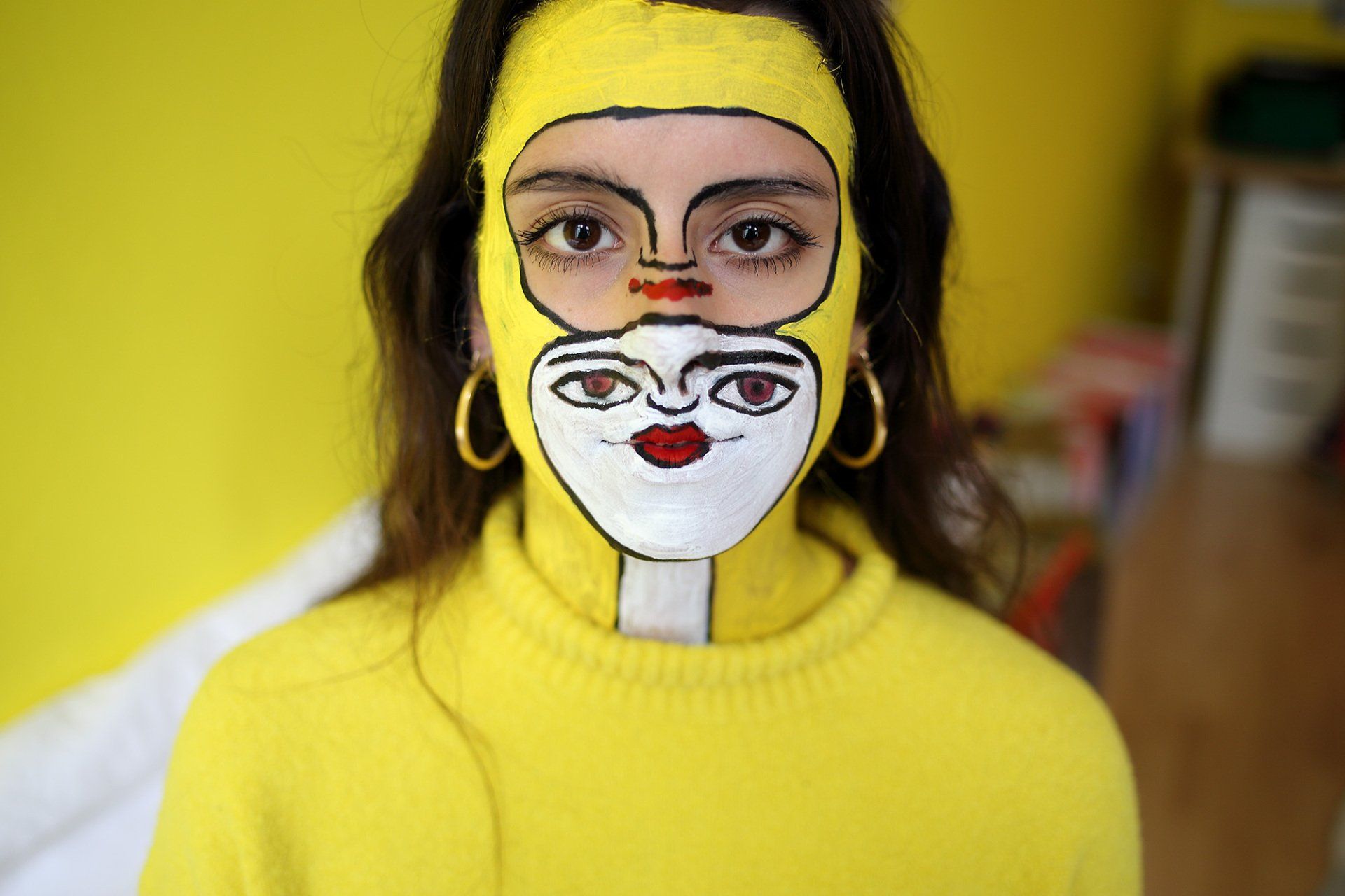 „Duoface No. 1“ by Sebastian Bieniek (B1EN1EK), 2019, Berlin (Germany). Model: Kimiya Justus. Edition of 9 original photographs. 67 cm. x 100 cm. From the „Duoface“ series. Oeuvre of Bieniek-Face. „Duoface No. 1“ by Sebastian Bieniek (B1EN1EK), 2019, Berlin (Germany). Model: Kimiya Justus. Edition of 9 original photographs. 67 cm. x 100 cm. From the „Duoface“ series. Oeuvre of Bieniek-Face.