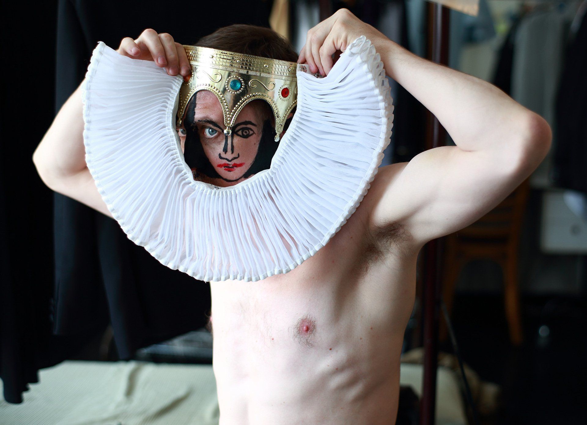 „Polarized No. 2“ by Sebastian Bieniek (B1EN1EK), 2015, Berlin (Germany). Edition of 9 original photographs. 67 cm. x 100 cm. From the „Polarized“ series. Oeuvre of Bieniek-Face (BieniekFace). „Polarized No. 2“ by Sebastian Bieniek (B1EN1EK), 2015, Berlin (Germany). Edition of 9 original photographs. 67 cm. x 100 cm. From the „Polarized“ series. Oeuvre of Bieniek-Face (BieniekFace).