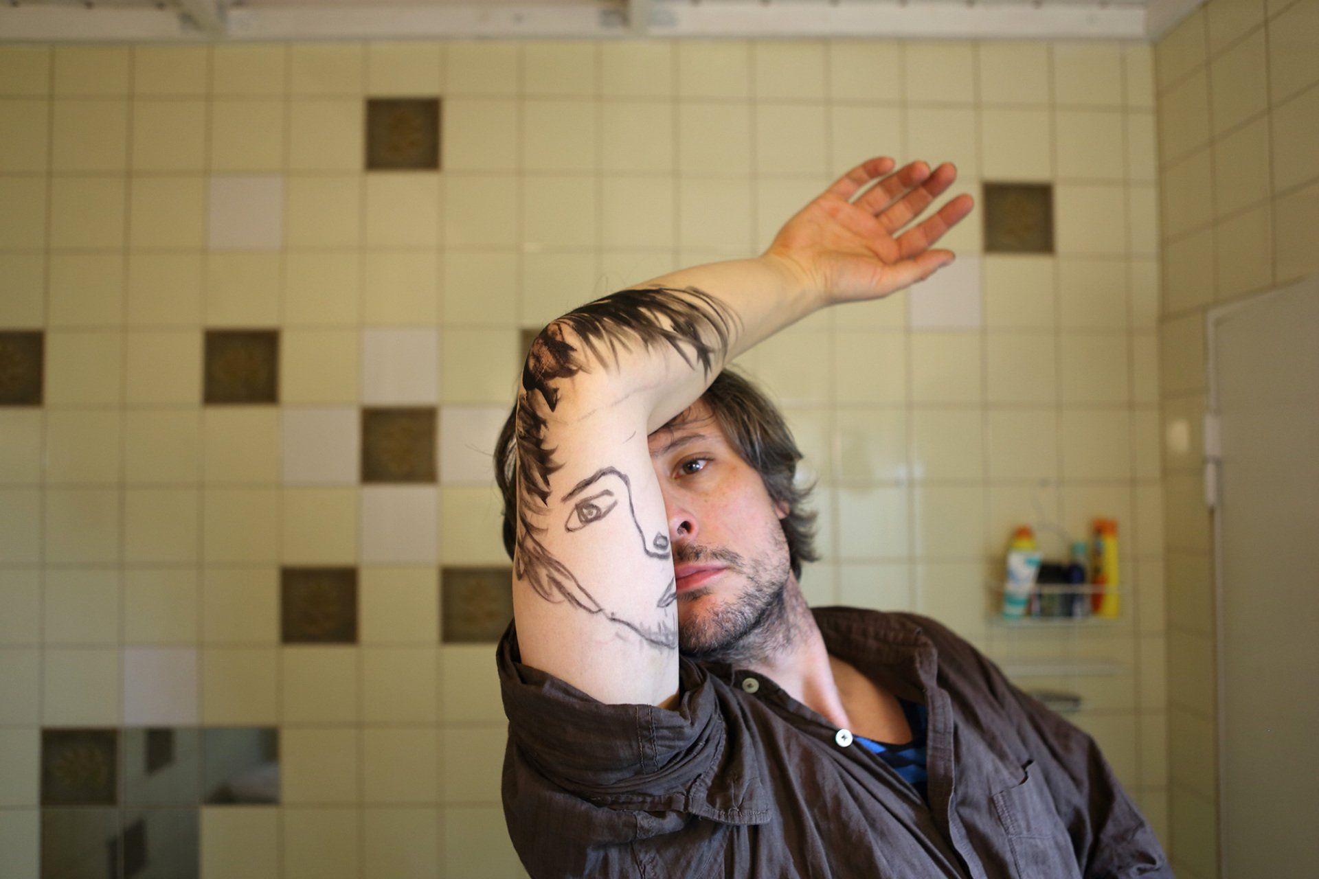 „Me & My Friends No. 2“ (self-portrait) by Sebastian Bieniek (B1EN1EK), 2014. Edition of 9 original photographs. 67 cm. x 100 cm. From the „Me & My Friends“ series. Oeuvre of BieniekFace (Bieniek-Face). „Me & My Friends No. 2“ (self-portrait) by Sebastian Bieniek (B1EN1EK), 2014. Edition of 9 original photographs. 67 cm. x 100 cm. From the „Me & My Friends“ series. Oeuvre of BieniekFace (Bieniek-Face).