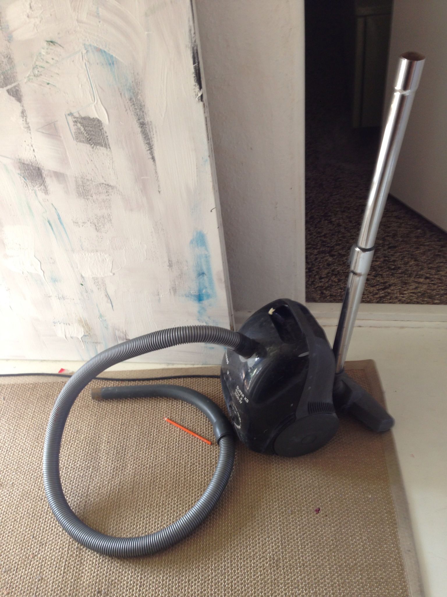 „Everyday Sculpture no. 3“ (The Elephant) by Sebastian Bieniek (B1EN1EK), 2012, Berlin (Germany). Edition of 9 original photographs. „Everyday Sculpture no. 3“ (The Elephant) by Sebastian Bieniek (B1EN1EK), 2012, Berlin (Germany). Edition of 9 original photographs.