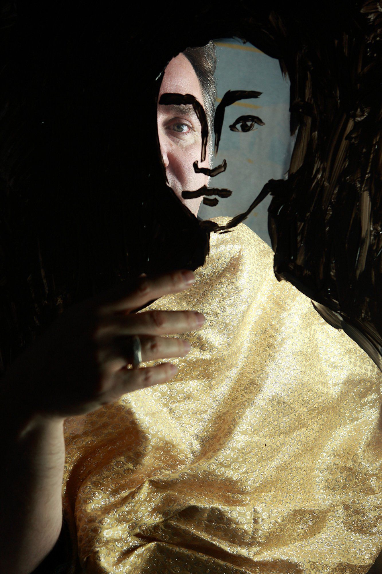 „Face in Face No. 3“ by Sebastian Bieniek (B1EN1EK), 2016. Edition of 9 original photographs. 100 cm. x 67 cm. From „Face in Face“ series. Model: Dee Bee Smith. Oeuvre of BieniekFace (Bieniek-Face).