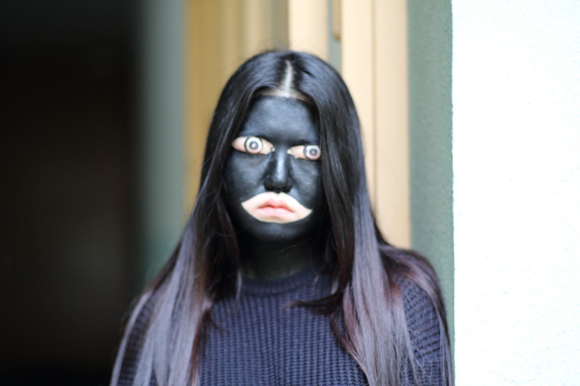 „The Mask No. 3“ by Sebastian Bieniek (B1EN1EK), 2015. Edition of 9 original photographs. 67 cm. x 100 cm. From „The Mask“ series. Oeuvre of BieniekFace (Bieniek-Face).