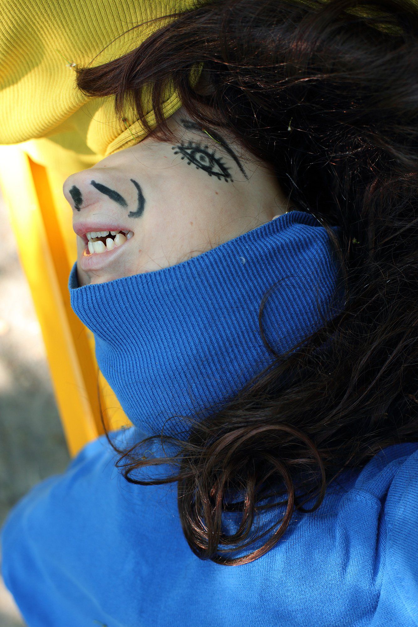 „Bignose No. 3“ by Sebastian Bieniek (B1EN1EK), 2018, Berlin (Germany). Edition of 9 original photographs. 100 cm. x 67 cm. From the „Bignose“ series. Oeuvre of Bieniek-Face. „Multifaced No. 3“ by Sebastian Bieniek (B1EN1EK), 2018, Tehran (Iran). Edition of 9 original photographs. 67 cm. x 100 cm. From the „Multifaced“ series. Oeuvre of Bieniek-Face.