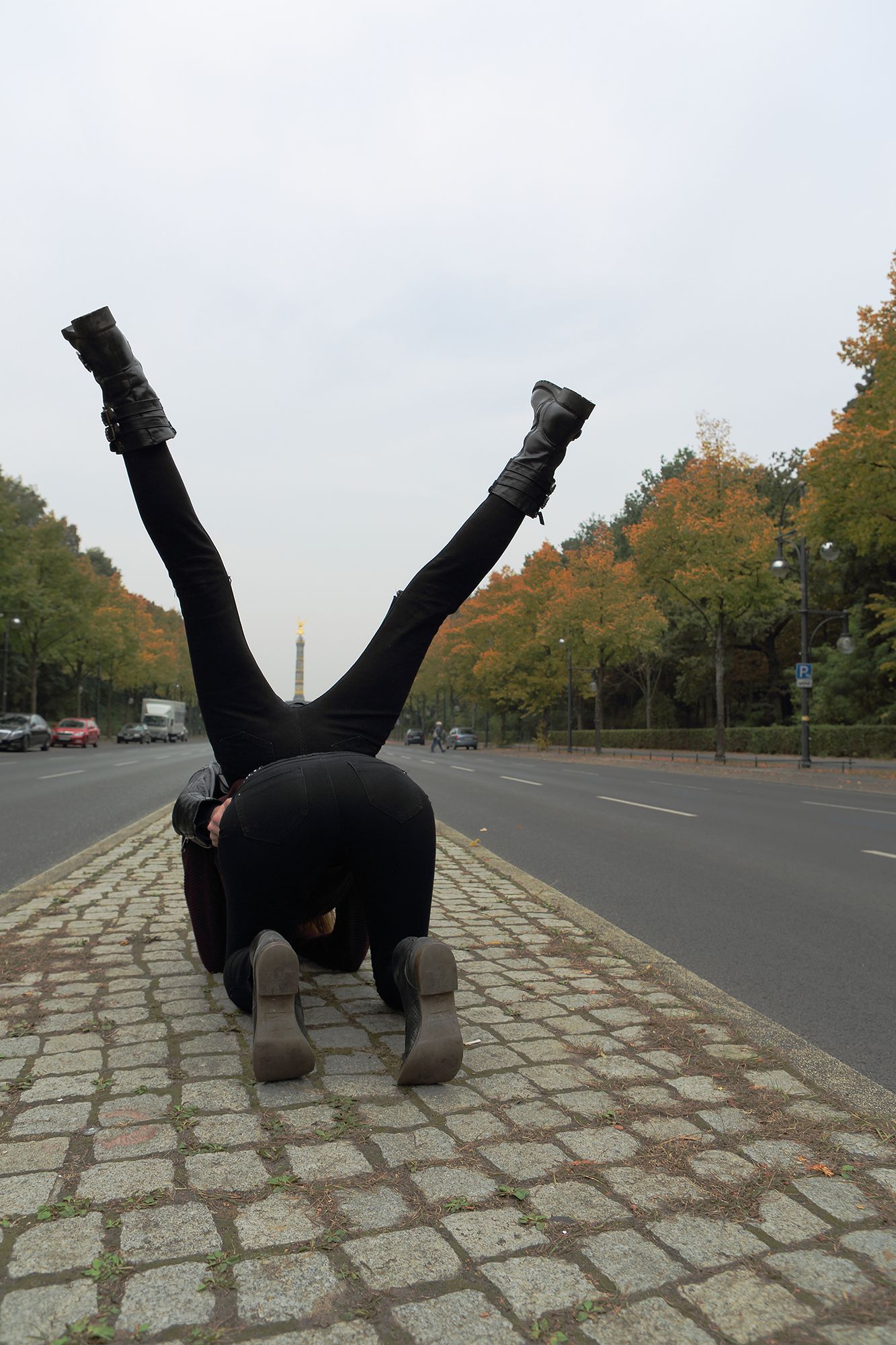 „Dictator No. 3“ by Sebastian Bieniek, 2015. Edition of 9 original photographs. 67 cm. x 100 cm. „Dictator No. 3“ by Sebastian Bieniek, 2015. Edition of 9 original photographs. 67 cm. x 100 cm.