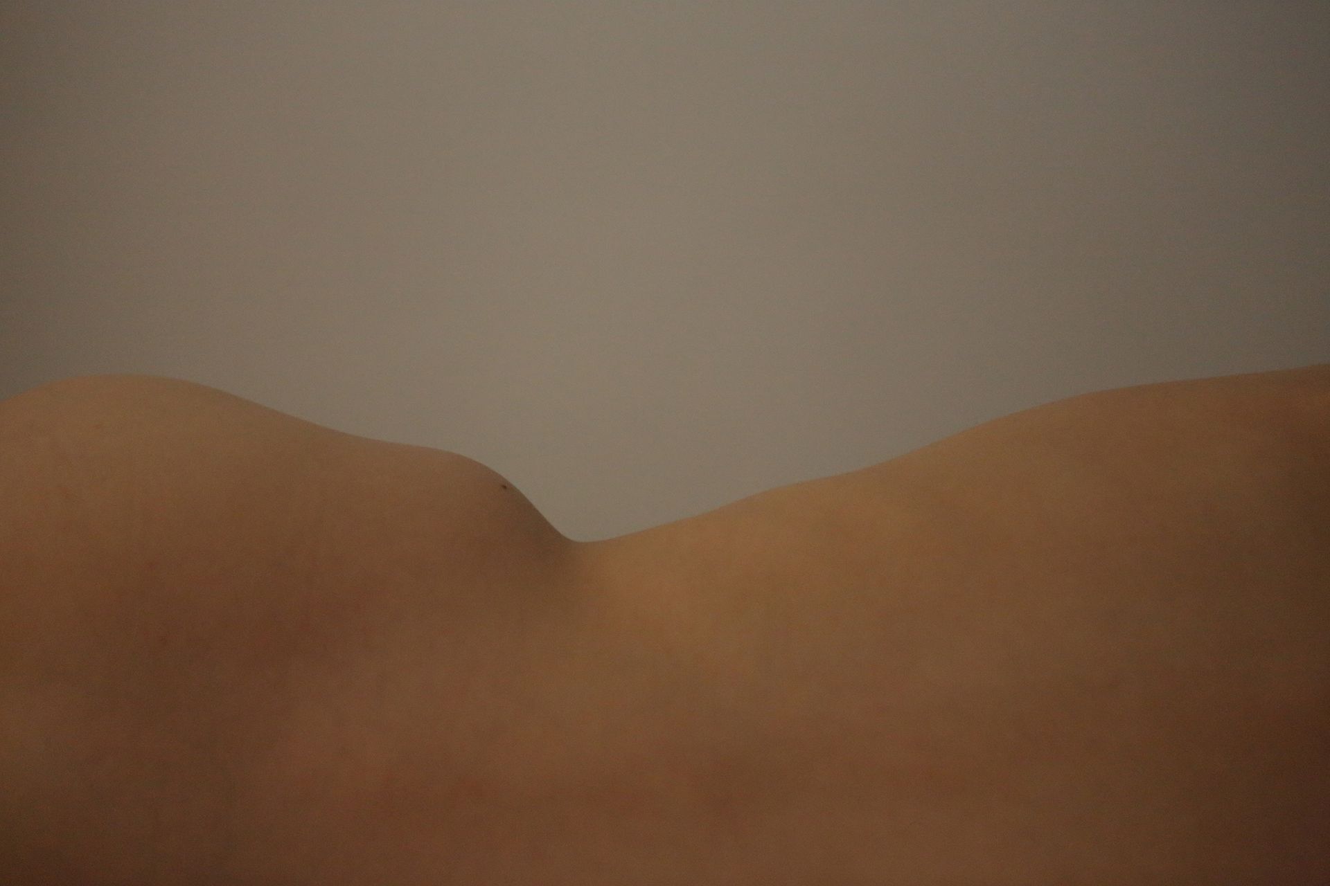 „Bodyscape no. 4“ by Sebastian Bieniek, photography, akt, naked. Bodyscapes