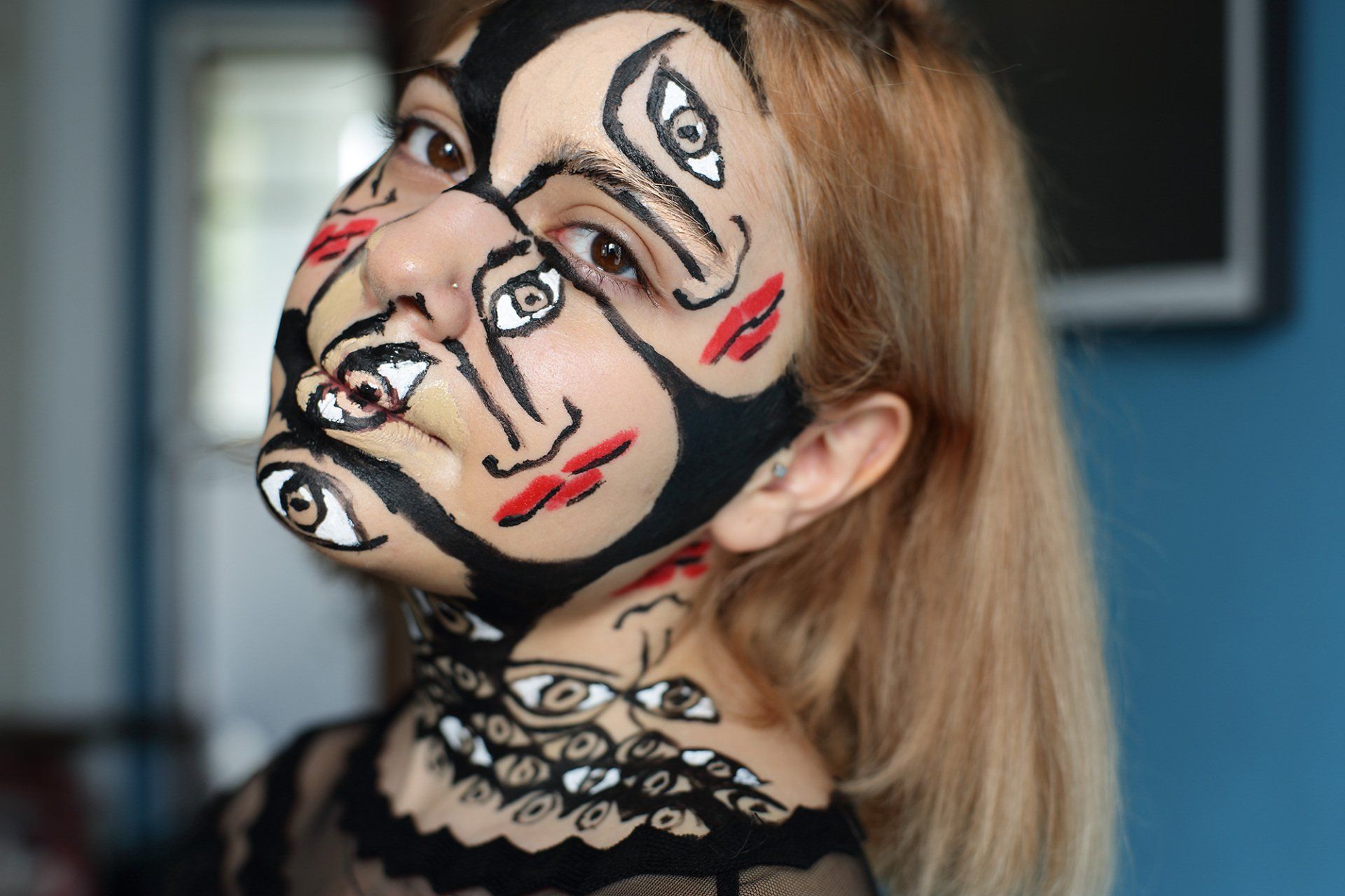 „Multifaced No. 4“ by Sebastian Bieniek (B1EN1EK), 2018, Tehran (Iran). Edition of 9 original photographs. 67 cm. x 100 cm. From the „Multifaced“ series. Oeuvre of Bieniek-Face. „Multifaced No. 4“ by Sebastian Bieniek (B1EN1EK), 2018, Tehran (Iran). Edition of 9 original photographs. 67 cm. x 100 cm. From the „Multifaced“ series. Oeuvre of Bieniek-Face.