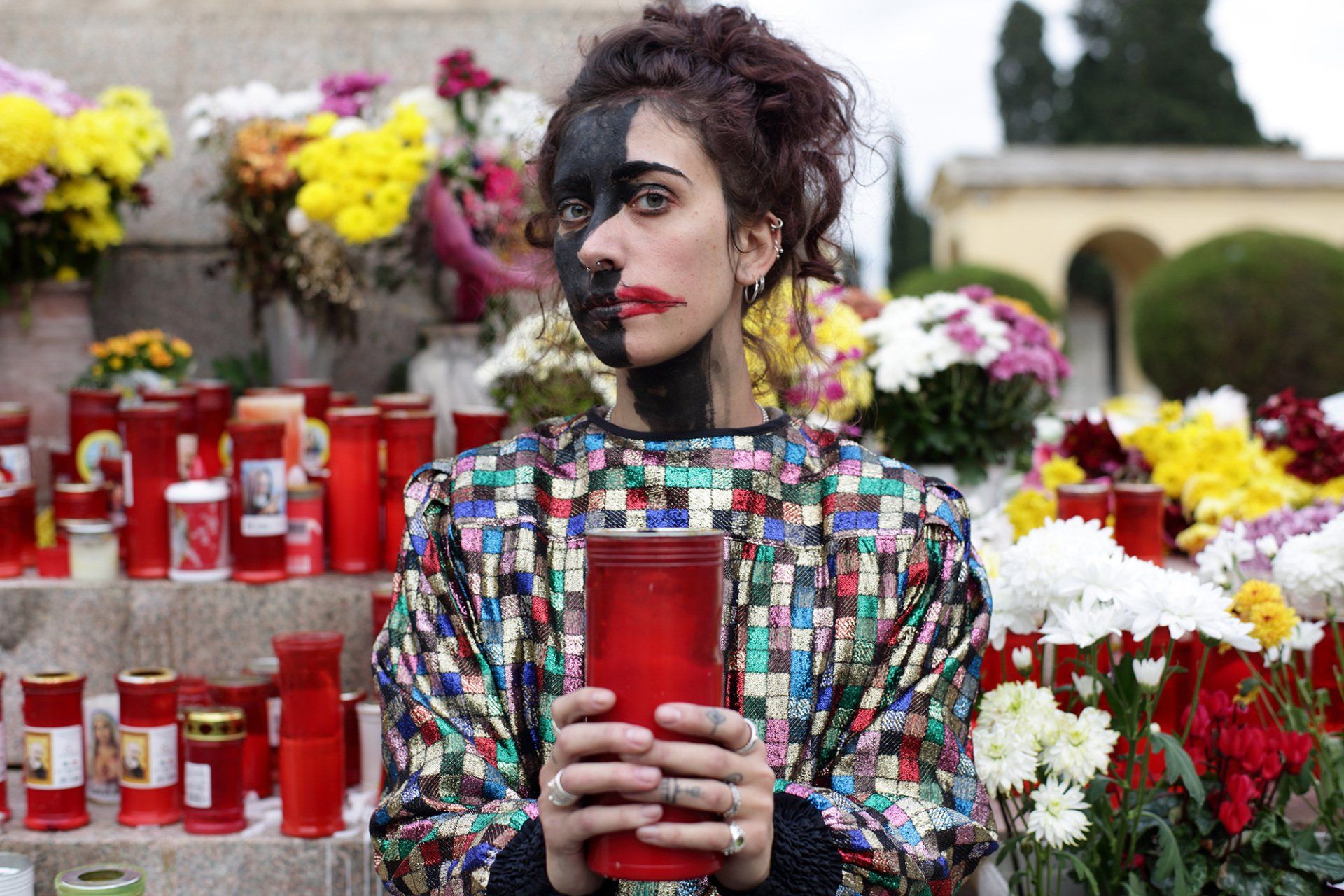 „Metaface No. 4“ by Sebastian Bieniek (B1EN1EK), 2018, Rome (Italy). Model: Chiara di Carmine. Oeuvre of Bieniek-Face. Edition of 9 original photographs. 67 cm. x 100 cm. From the „Metaface“ series. Oeuvre of Bieniek-Face. „Metaface No. 4“ by Sebastian Bieniek (B1EN1EK), 2018, Rome (Italy). Model: Chiara di Carmine. Oeuvre of Bieniek-Face. Edition of 9 original photographs. 67 cm. x 100 cm. From the „Metaface“ series. Oeuvre of Bieniek-Face.