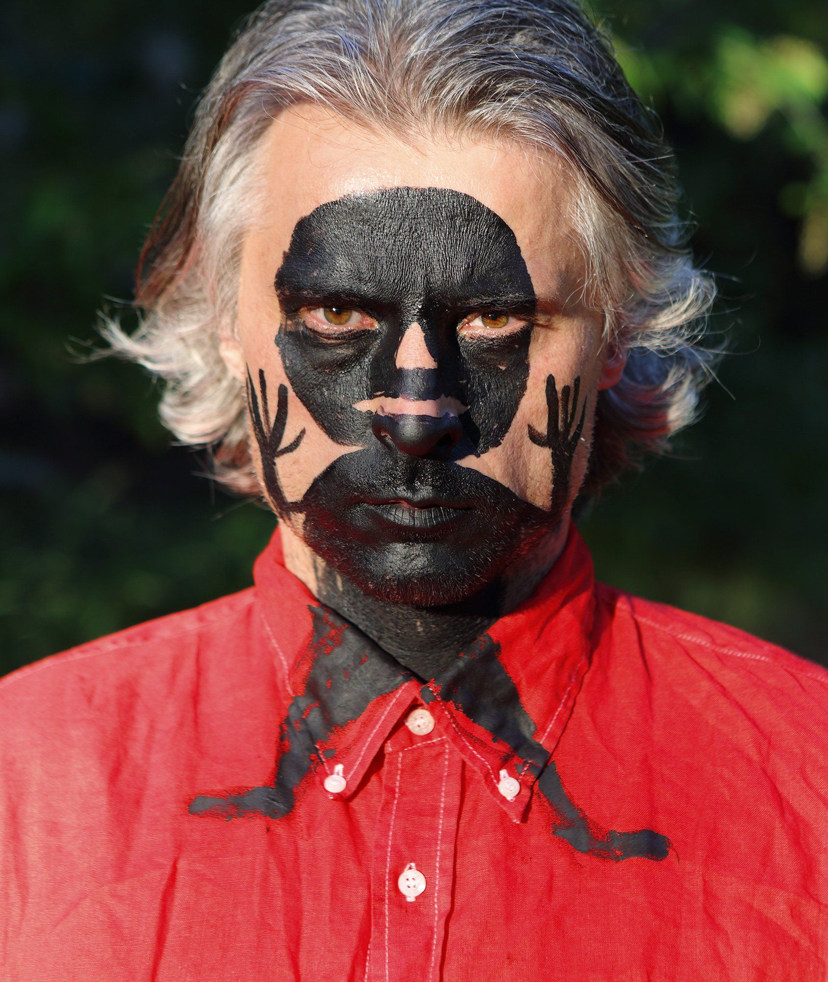 „Bieniek Himself No. 5“ by Sebastian Bieniek (B1EN1EK), 2019. Edition of 9 original photographs. 67 cm. x 79 cm. From the „Bieniek Himself“ series. Oeuvre of BieniekFace (Bieniek-Face). „Bieniek Himself No. 5“ by Sebastian Bieniek (B1EN1EK), 2019. Edition of 9 original photographs. 67 cm. x 79 cm. From the „Bieniek Himself“ series. Oeuvre of BieniekFace (Bieniek-Face).