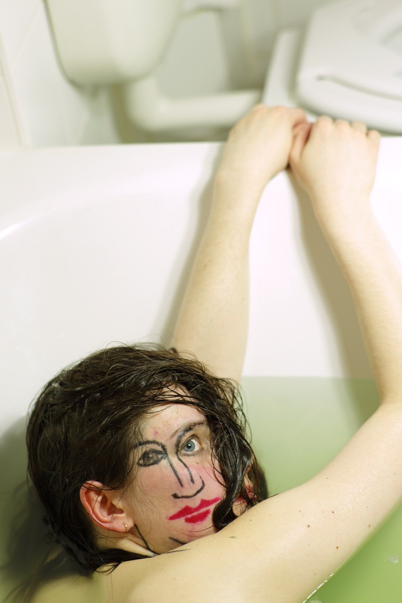 „Doublefaced No. 59“ by Sebastian Bieniek (B1EN1EK), 2015. Edition of 9 original photographs. 100 cm. x 67 cm. From the „Doublefaced 2015“ series. Oeuvre of BieniekFace (Bieniek-Face). „Doublefaced No. 59“ by Sebastian Bieniek (B1EN1EK), 2015. Edition of 9 original photographs. 100 cm. x 67 cm. From the „Doublefaced 2015“ series. Oeuvre of BieniekFace (Bieniek-Face).