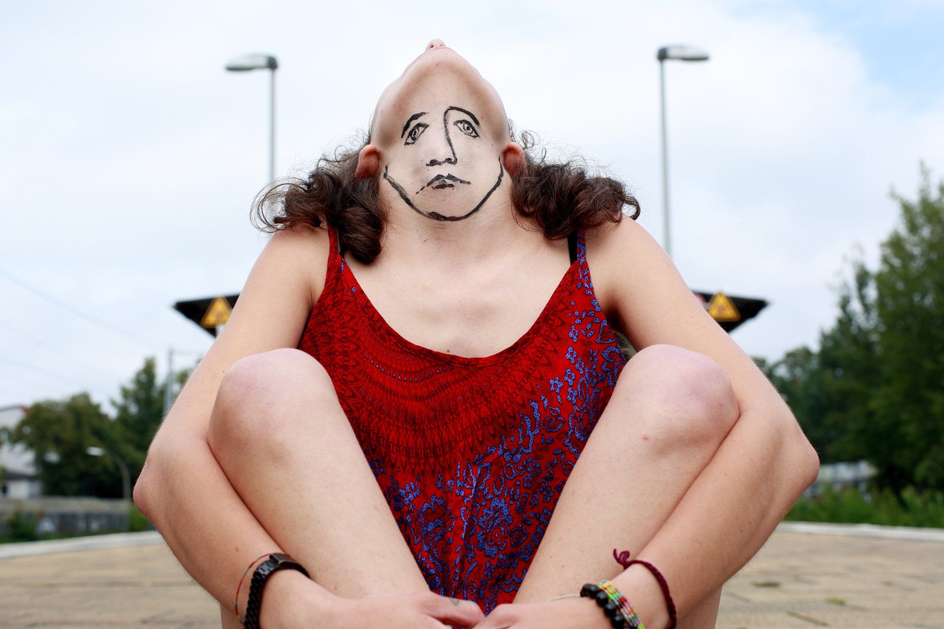 „Underface No. 7“ by Sebastian Bieniek (B1EN1EK), 2017, Berlin (Germany). Edition of 9 original photographs. 67 cm. x 100 cm. From the „Underface“ series. Oeuvre of Bieniek-Face (BieniekFace). „Underface No. 7“ by Sebastian Bieniek (B1EN1EK), 2017, Berlin (Germany). Edition of 9 original photographs. 67 cm. x 100 cm. From the „Underface“ series. Oeuvre of Bieniek-Face (BieniekFace).