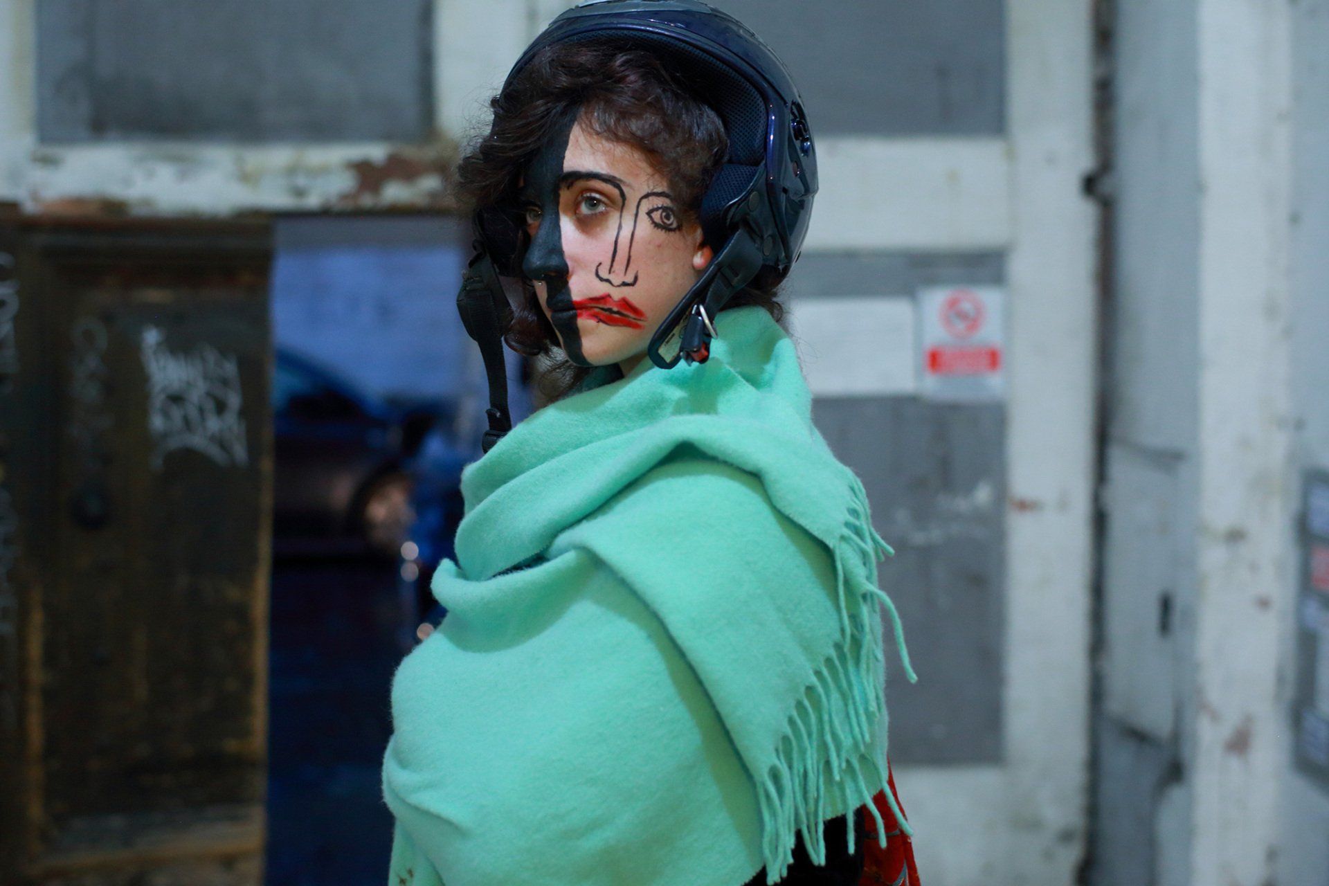 „Fakeface No. 7“ by Sebastian Bieniek (B1EN1EK), 2017, Rome (Italy). Edition of 9 original photographs. 67 cm. x 100 cm. From the „Fakeface“ series. Oeuvre of BieniekFace (Bieniek-Face). „Fakeface No. 7“ by Sebastian Bieniek (B1EN1EK), 2017, Rome (Italy). Edition of 9 original photographs. 67 cm. x 100 cm. From the „Fakeface“ series. Oeuvre of BieniekFace (Bieniek-Face).