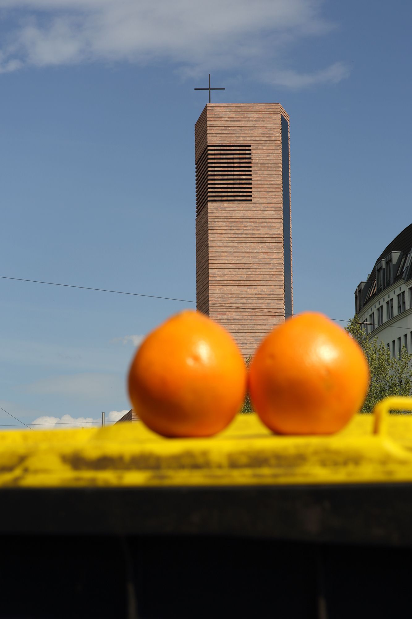 „Archetypical Sculpture No. 8“ by Sebastian Bieniek, Leipzig 2015. Edition of 9 original photographs. 67 cm. x 100 cm. „Archetypical Sculpture No. 8“ by Sebastian Bieniek, Leipzig 2015.
Edition of 9 original photographs. 67 cm. x 100 cm.