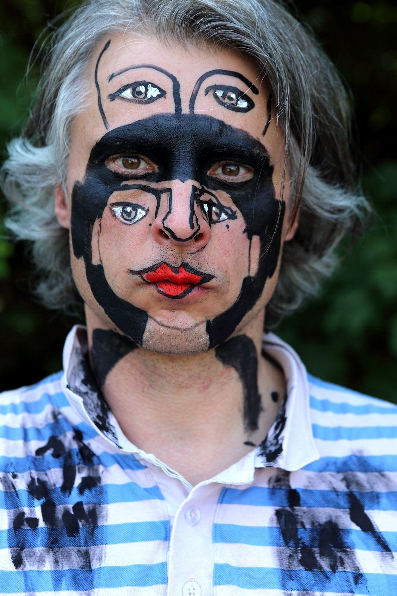 „Bieniek Himself No. 8“ by Sebastian Bieniek (B1EN1EK), 2019. Edition of 9 original photographs. 100 cm. x 67 cm. From the „Bieniek Himself“ series. Oeuvre of BieniekFace (Bieniek-Face). „Bieniek Himself No. 8“ by Sebastian Bieniek (B1EN1EK), 2019. Edition of 9 original photographs. 100 cm. x 67 cm. From the „Bieniek Himself“ series. Oeuvre of BieniekFace (Bieniek-Face).