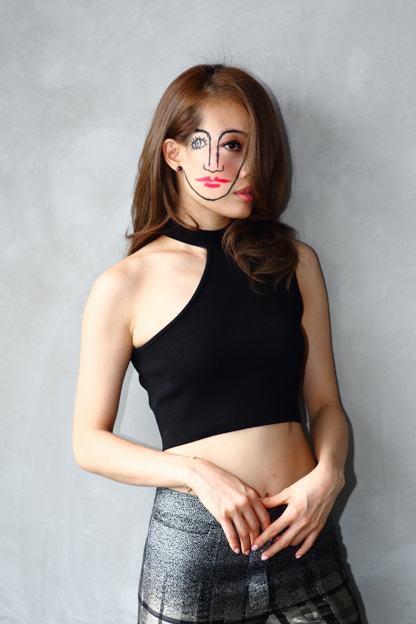 „Doublefaced No. 86“ by Sebastian Bieniek (B1EN1EK), 2015. Edition of 9 original photographs. 100 cm. x 67 cm. From the „Doublefaced 2015“ series. Oeuvre of BieniekFace (Bieniek-Face). „Doublefaced No. 86“ by Sebastian Bieniek (B1EN1EK), 2015. Edition of 9 original photographs. 100 cm. x 67 cm. From the „Doublefaced 2015“ series. Oeuvre of BieniekFace (Bieniek-Face).