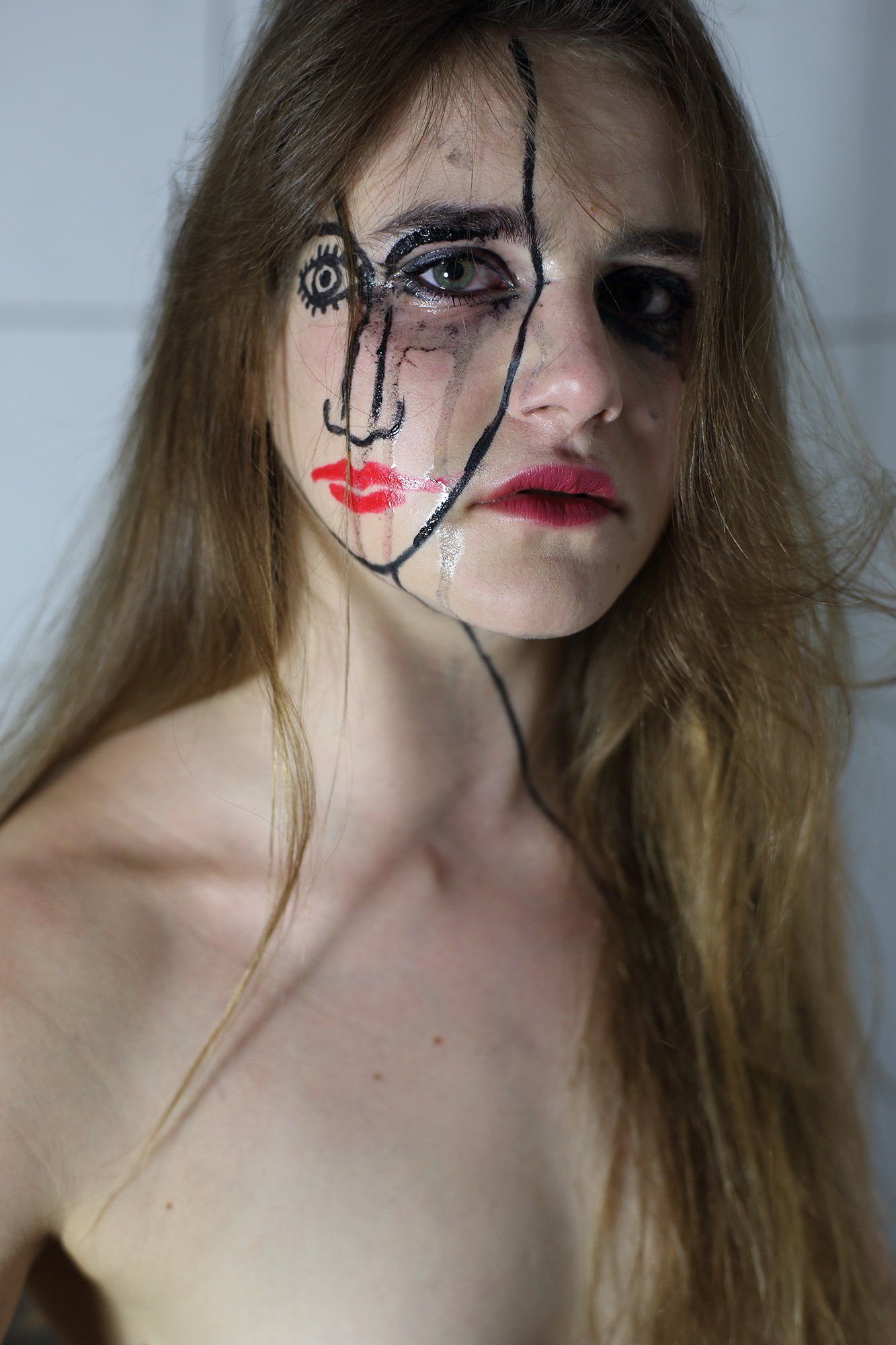 „Crying BieniekFace No. 10“ by Sebastian Bieniek (B1EN1EK), 2018. Edition of 9 original photographs. 100 cm. x 67 cm. From the „Crying BieniekFace“ series. Oeuvre of BieniekFace (Bieniek-Face). Model: Johanna Schäfer-Asch. „Crying BieniekFace No. 10“ by Sebastian Bieniek (B1EN1EK), 2018. Edition of 9 original photographs. 100 cm. x 67 cm. From the „Crying BieniekFace“ series. Oeuvre of BieniekFace (Bieniek-Face). Model: Johanna Schäfer-Asch.