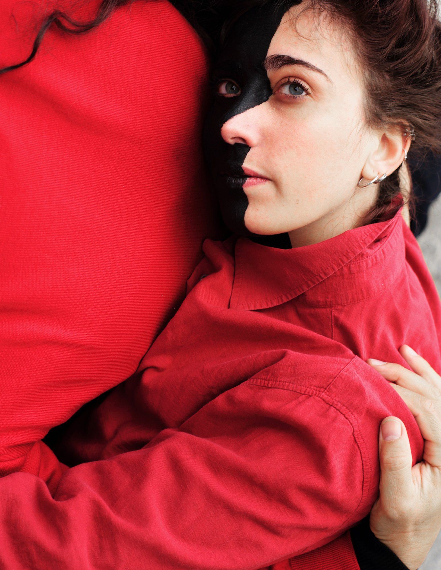 „Metaface No. 10“ by Sebastian Bieniek (B1EN1EK), 2018, Rome (Italy). Model: Chiara di Carmine. Oeuvre of Bieniek-Face. Edition of 9 original photographs. 87 cm. x 67 cm. From the „Metaface“ series. Oeuvre of Bieniek-Face. „Metaface No. 10“ by Sebastian Bieniek (B1EN1EK), 2018, Rome (Italy). Model: Chiara di Carmine. Oeuvre of Bieniek-Face. Edition of 9 original photographs. 87 cm. x 67 cm. From the „Metaface“ series. Oeuvre of Bieniek-Face.