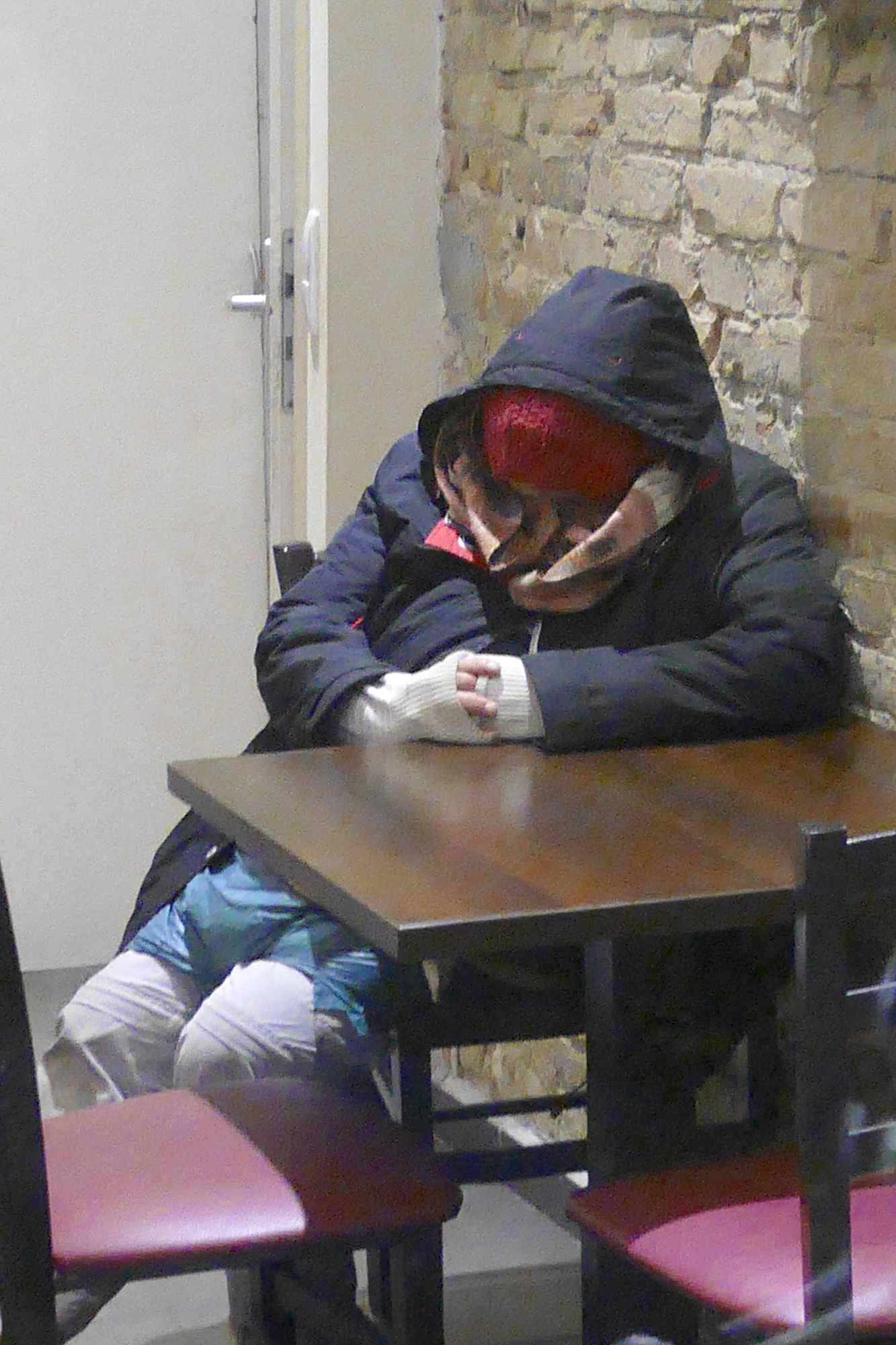 „Hidden Face No. 10“ by Sebastian Bieniek, 2015. Edition of 9 original photographs. 67 cm. x 100 cm. „Hidden Face No. 10“ by Sebastian Bieniek, 2015. Edition of 9 original photographs. 67 cm. x 100 cm.