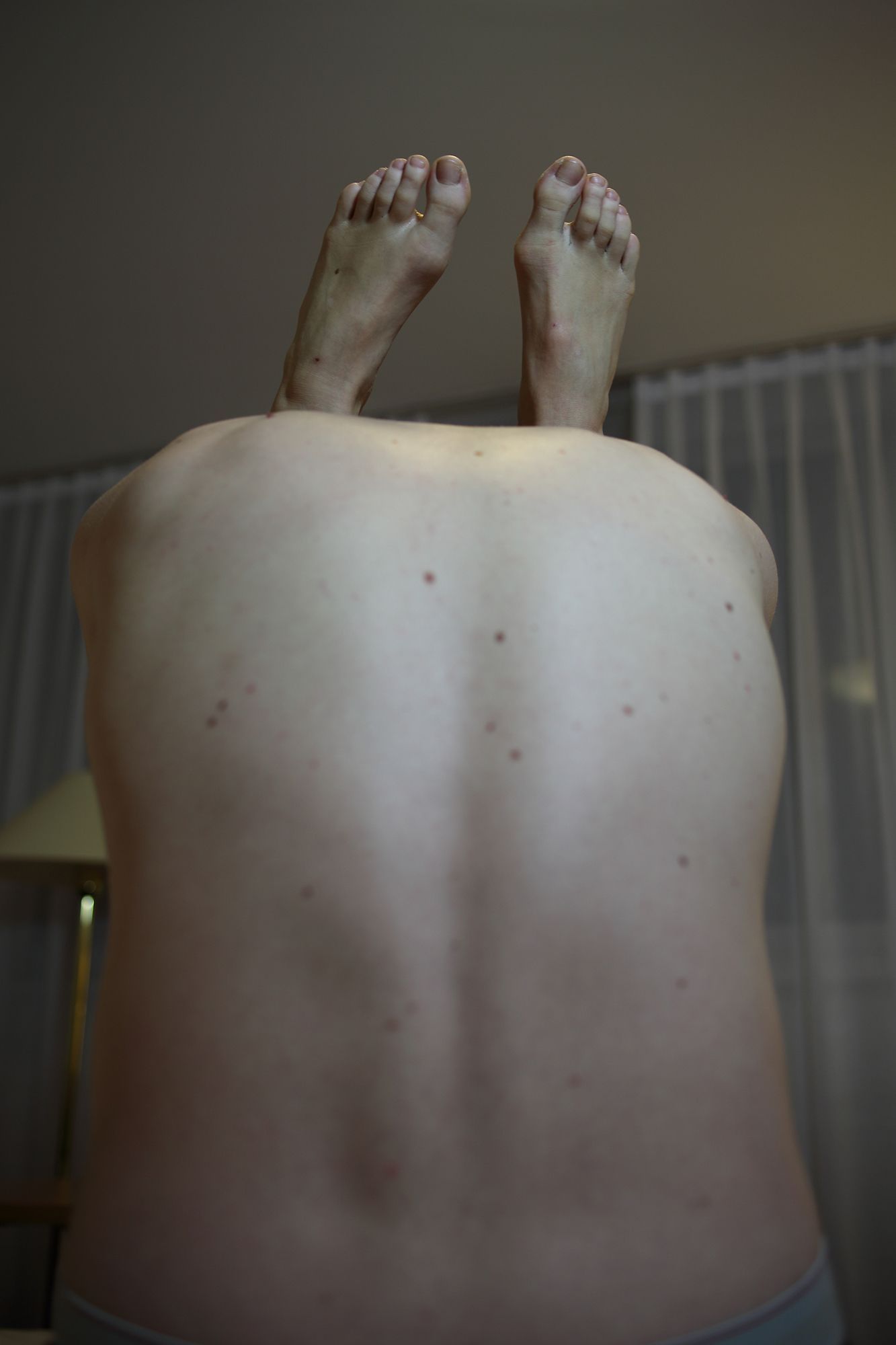 „Intervention No. 11“ by Sebastian Bieniek, 2016. Edition of 9 original photographs. 67 cm. x 100 cm. „Intervention No. 11“ by Sebastian Bieniek, 2016. Edition of 9 original photographs. 67 cm. x 100 cm.