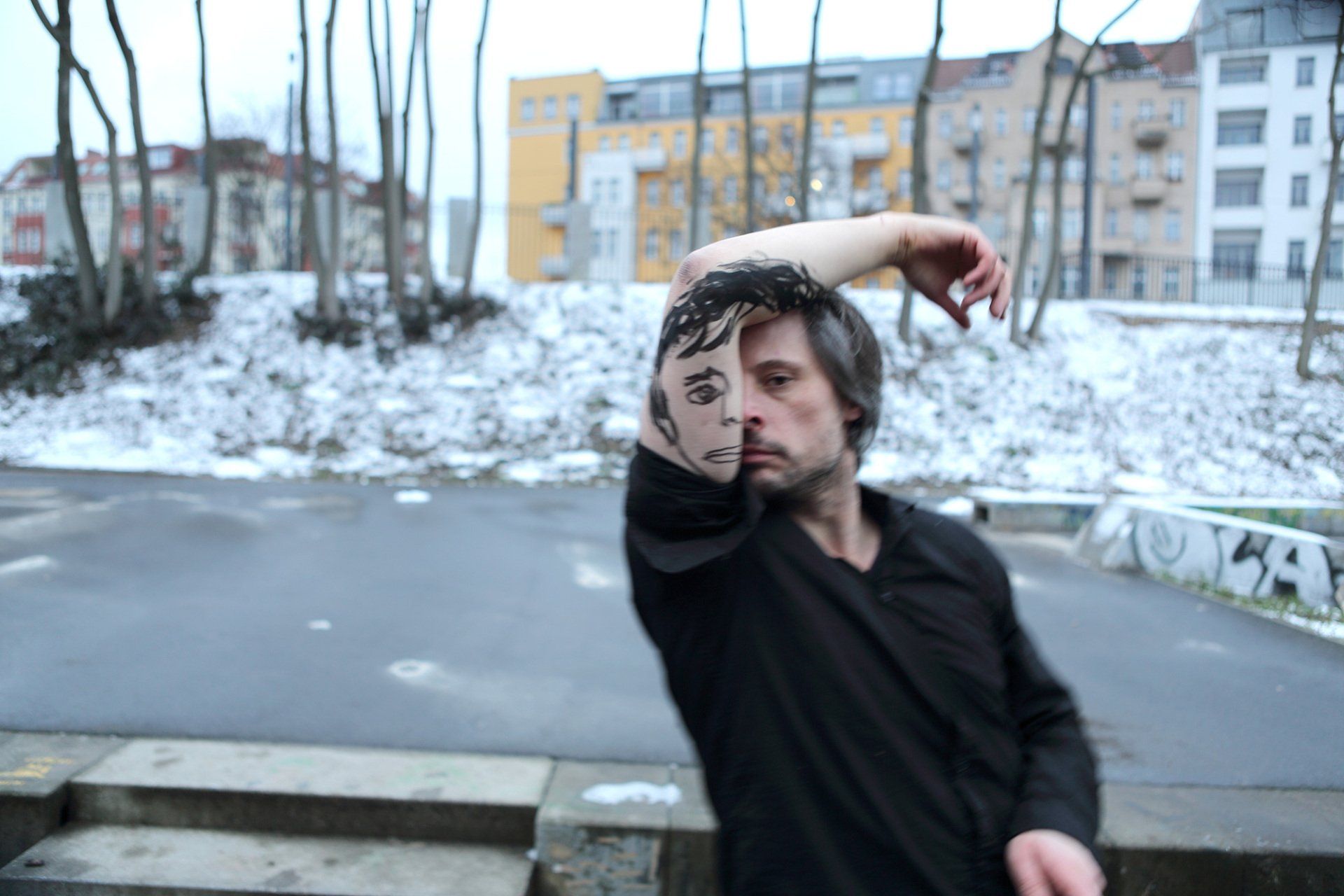 „Me & My Friends No. 14“ (self-portrait) by Sebastian Bieniek (B1EN1EK), 2015. Edition of 9 original photographs. 67 cm. x 100 cm. From the „Me & My Friends“ series. Oeuvre of BieniekFace (Bieniek-Face). „Me & My Friends No. 14“ (self-portrait) by Sebastian Bieniek (B1EN1EK), 2015. Edition of 9 original photographs. 67 cm. x 100 cm. From the „Me & My Friends“ series. Oeuvre of BieniekFace (Bieniek-Face).