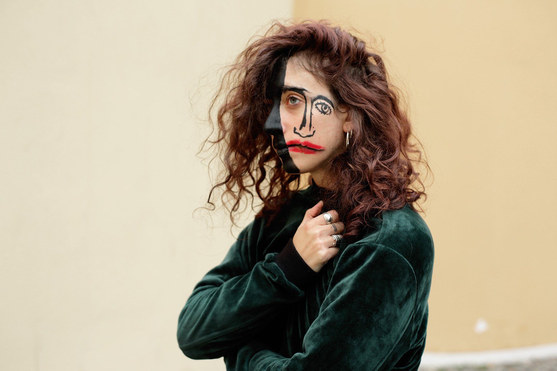 „Fakeface No. 26“ by Sebastian Bieniek (B1EN1EK), 2017, Rome (Italy). Edition of 9 original photographs. 67 cm. x 100 cm. From the „Fakeface“ series. Oeuvre of BieniekFace (Bieniek-Face). „Fakeface No. 26“ by Sebastian Bieniek (B1EN1EK), 2017, Rome (Italy). Edition of 9 original photographs. 67 cm. x 100 cm. From the „Fakeface“ series. Oeuvre of BieniekFace (Bieniek-Face).