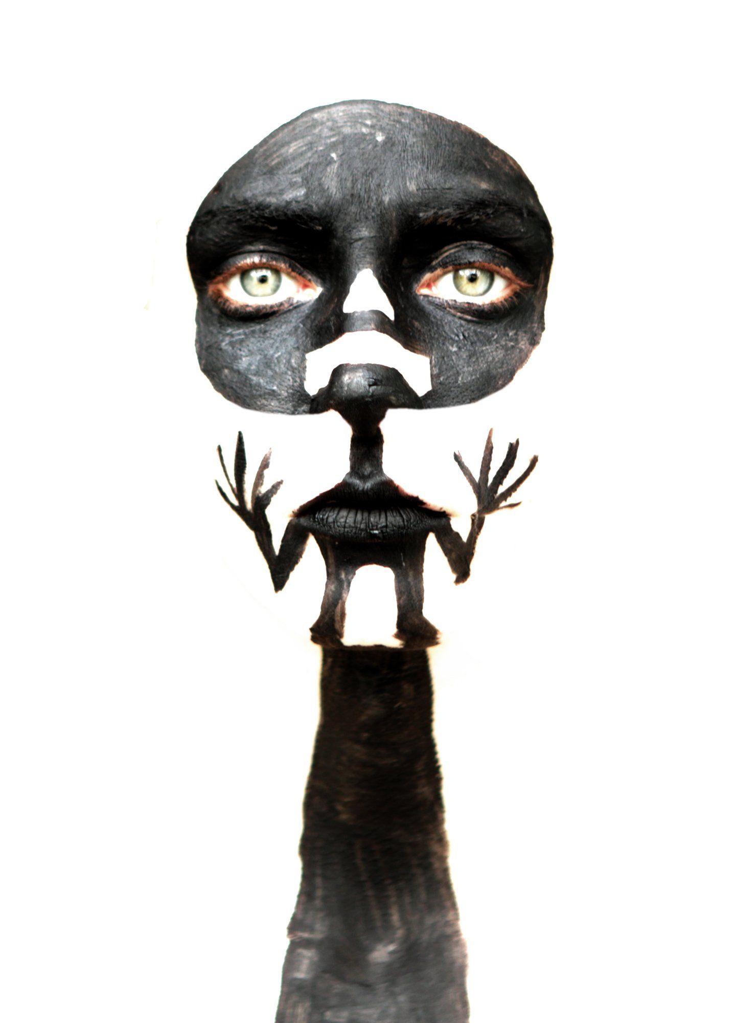 „Bifaced No. 32“ by Sebastian Bieniek (B1EN1EK), 2014. Edition of 9 original photographs. 93 cm. x 67 cm. From the „Bifaced“ series. Oeuvre of BieniekFace (Bieniek-Face). „Bifaced No. 32“ by Sebastian Bieniek (B1EN1EK), 2014. Edition of 9 original photographs. 93 cm. x 67 cm. From the „Bifaced“ series. Oeuvre of BieniekFace (Bieniek-Face).