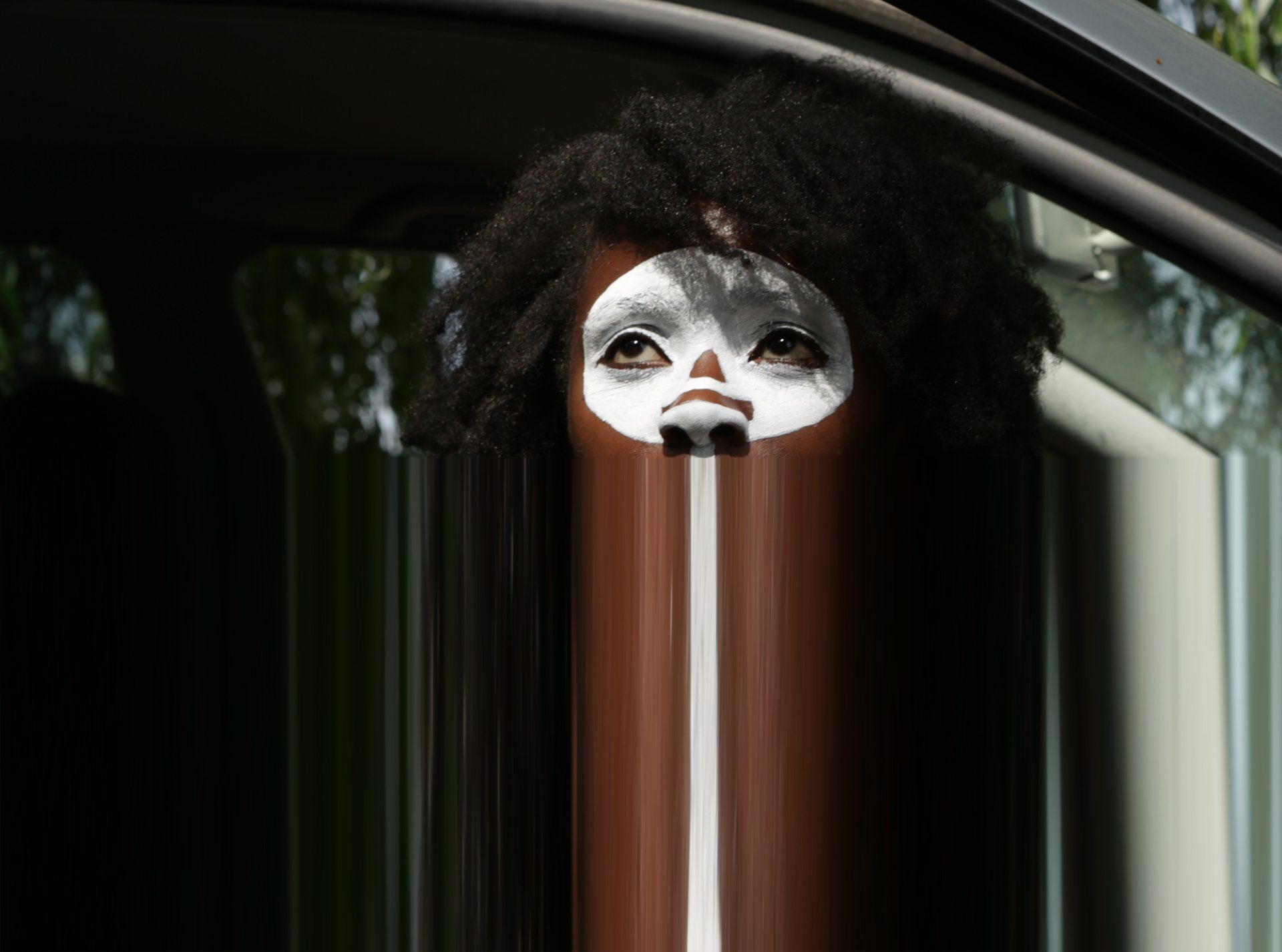 „Bifaced No. 35“ by Sebastian Bieniek (B1EN1EK), 2014. Edition of 9 original photographs. 67 cm. x 100 cm. From the „Bifaced“ series. Oeuvre of BieniekFace (Bieniek-Face). „Bifaced No. 35“ by Sebastian Bieniek (B1EN1EK), 2014. Edition of 9 original photographs. 67 cm. x 100 cm. From the „Bifaced“ series. Oeuvre of BieniekFace (Bieniek-Face).