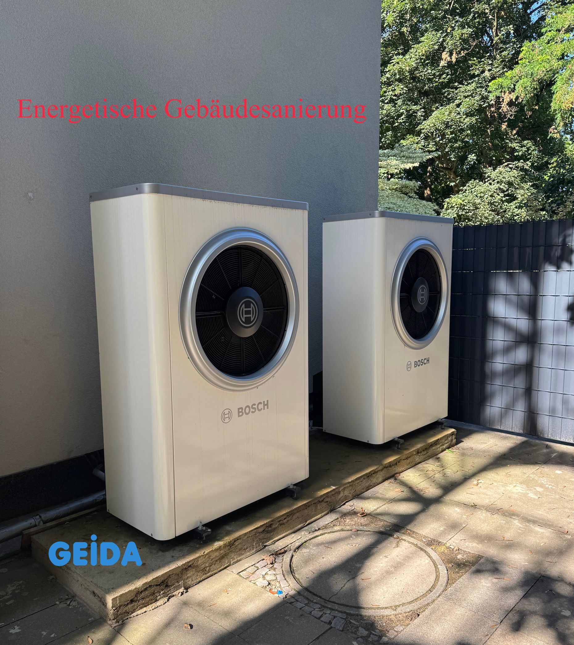Energetische Gebäudesanierung bei einem Mehrfamilienhaus mit 8 Wohnungen in Berlin Zehlendorf.
Die vorhandene ÖL-Heizung von vor 30 Jahren wurde entsorgt und durch 2 Luftwärmepumpen ersetzt.
Diese Maßnahme und auch die Fassadendämmung und der Einbau von Wärmeschutzfenstern
wurden von der KfW und BAFA bezuschusst.
Wir bearbeiten Wohngebäude und Nichtwohngebäude in BERLIN und deutschlandweit.
Die energetische Gebäudesanierung startet mit dem individuellen Sanierungsfahrplan - iSFP -, der den
IST-Zustand dokumentiert, eine Gültigkeit von 15 Jahren hat und der mit bis zu 50% bezuschusst wird.
Architekt / Architektur / Gebäudesanierung GEIDA Projektentwicklung