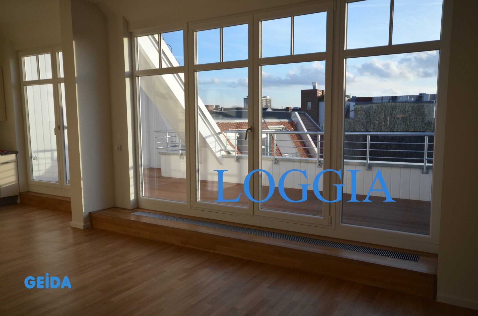 Eine Loggia beim Dachausbau in Berlin Wilmersdorf von innen. GEIDA Projektentwicklung